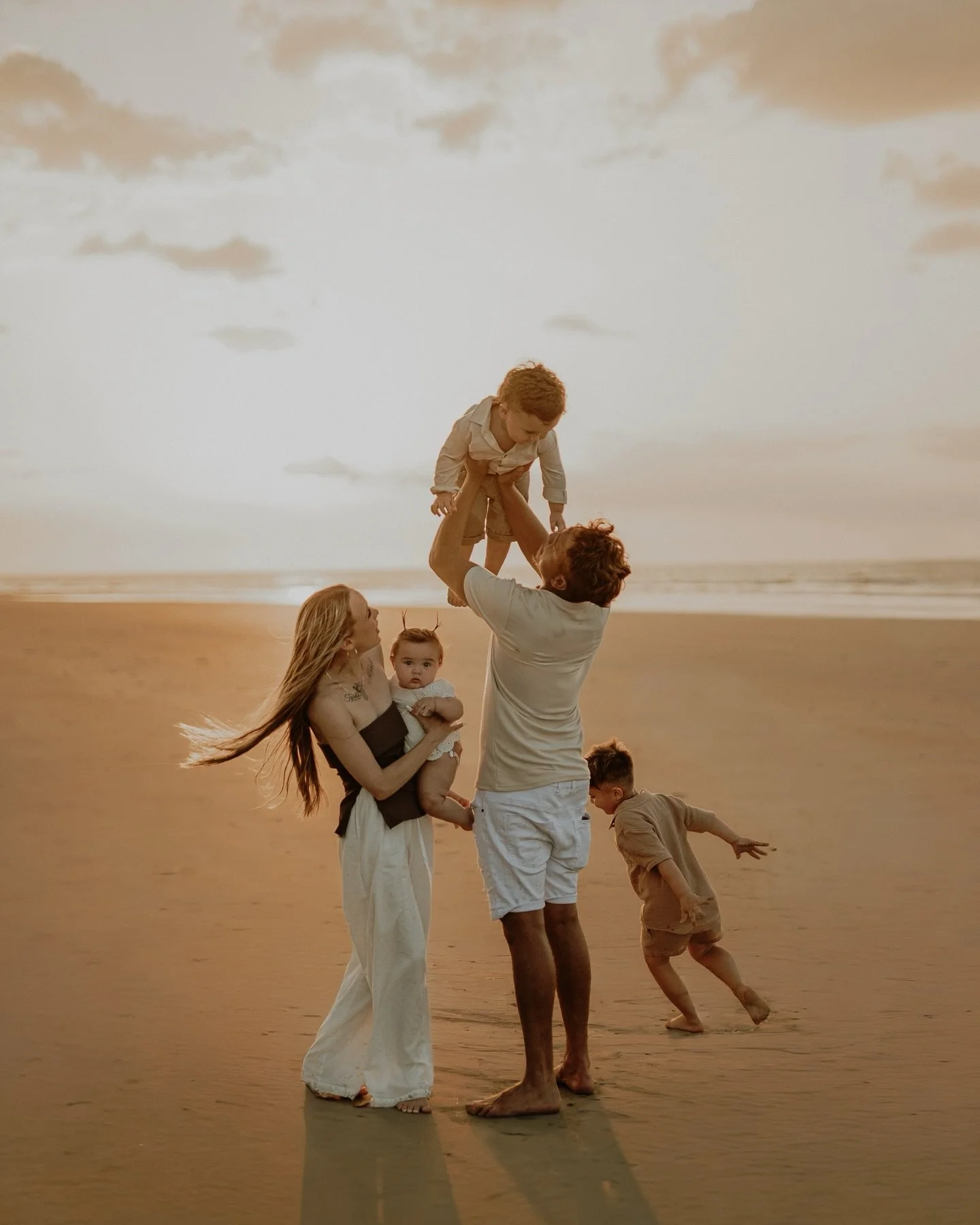 This is what it&rsquo;s all about 🙌🏻 
Such a beautiful family, so many beautiful moments 🥰🥹