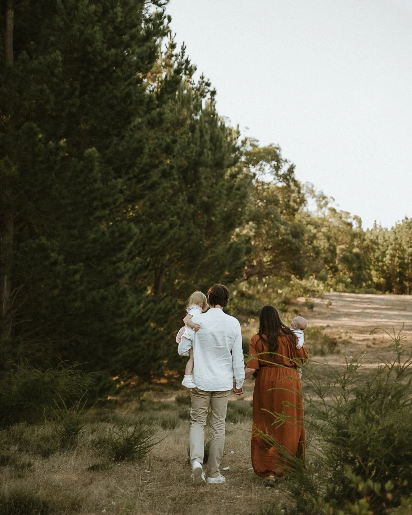 Blink and they&rsquo;re bigger.
This is your reminder to hold onto it 🤍
⟡
⟡
⟡
The Captured Folk 
Maternity ⟡ Motherhood ⟡ Family ⟡ Newborn Photography 
SOUTH AUSTRALIA // CLARE VALLEY, ADELAIDE, LAURA 
www.thecapturedfolk.com.au

#southaustralianpho
