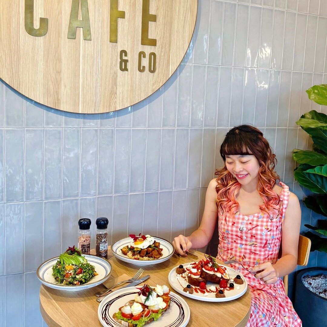 Throwback to when @yukilicious_sydney came and visited @leafcafeco_northryde 🤩

&quot;Irresistible brunch menu that everybody loves! Leaf Cafe Co does Modern Australian and Asian fusion menu that suits everyone's tastebuds. All dishes look beautiful