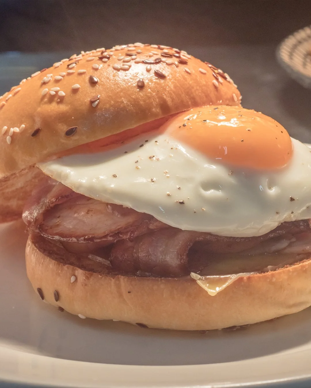 🍳🥓The Mighty Egg &amp; Bacon Roll - the mainstay of every cafe, but a champion of the menu in it's own right.🥓🍳

Simple, filling and delicious; but even better when someone else cooks it for you. 
.
.
.
#baringo #macedonranges #eggbaconroll #cafe