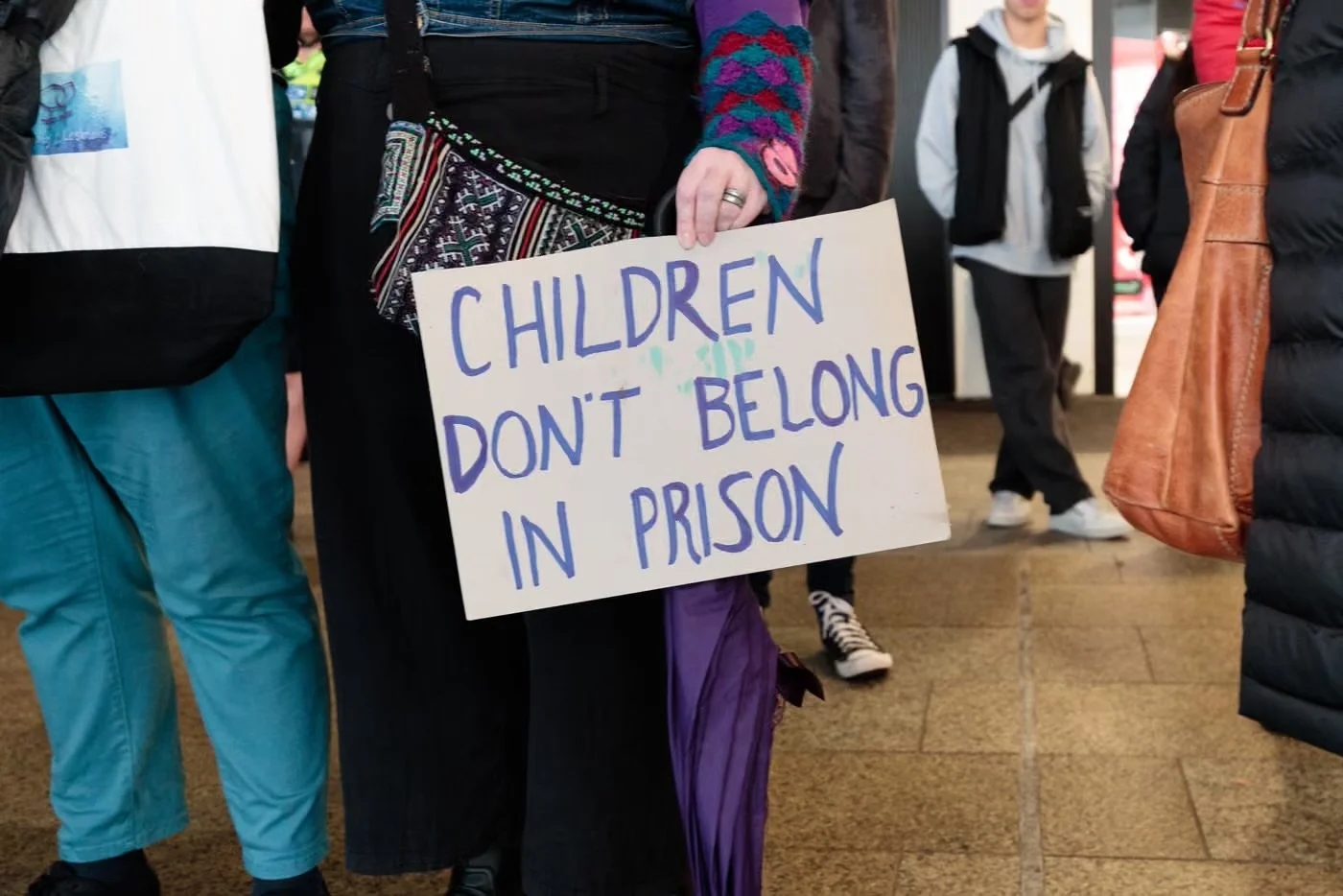 Liberal and Greens senators call for age of criminal responsibility to be lifted in wake of youth justice report