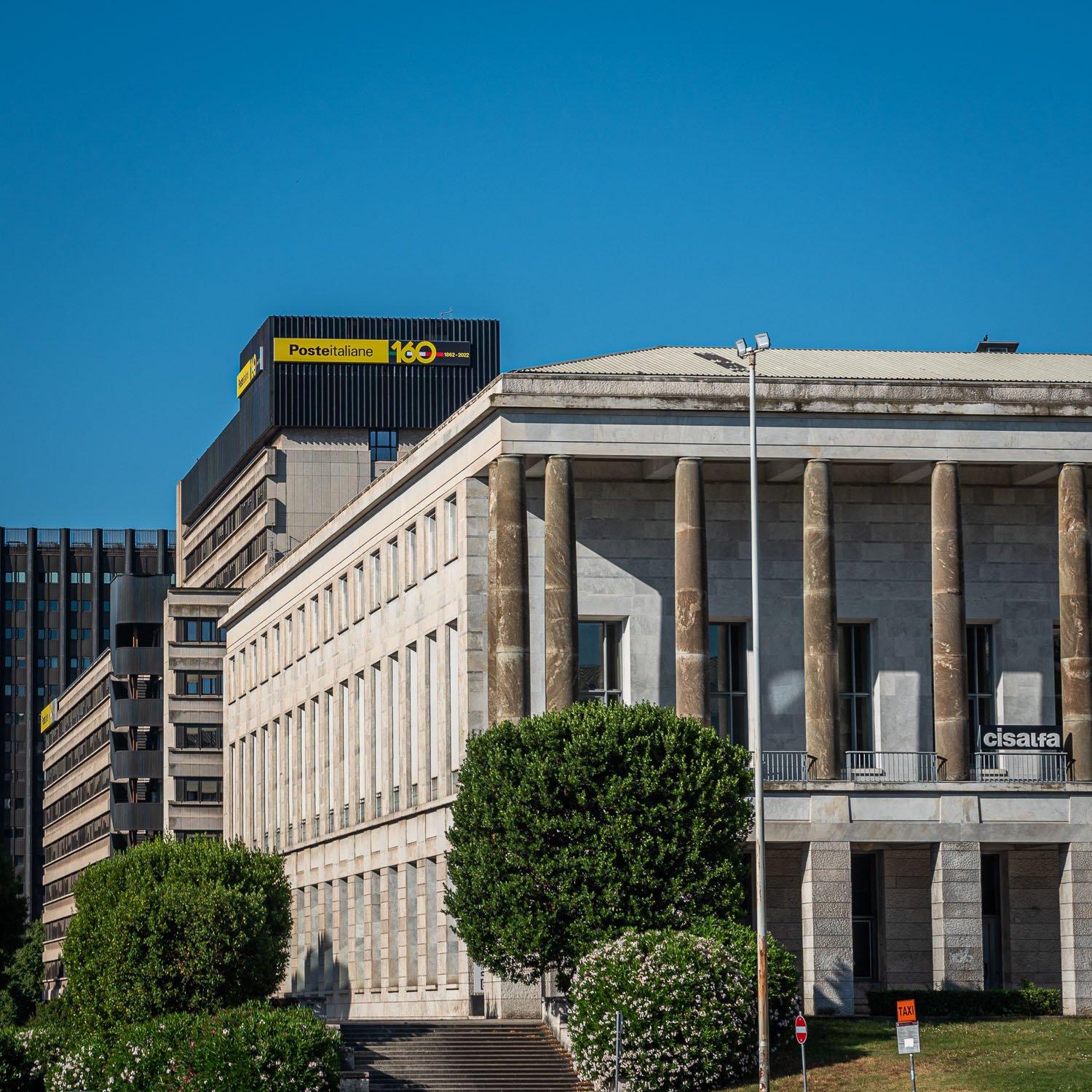 Understanding The National Postal Service In Italy