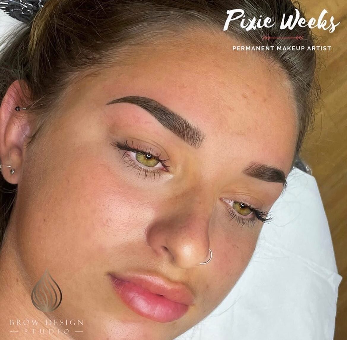 I&rsquo;m back at work in 5 days and September is getting pretty full up! If you&rsquo;re looking for a new treatment or colour boost in sept, drop me a message asap! 

✨✨✨✨

✨ Tattooed eyebrows by Pixie Weeks 
✨ &pound;310 including free follow up s
