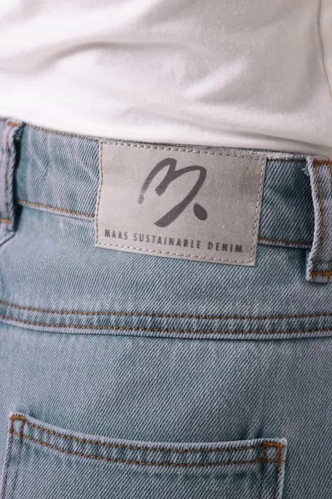 plus size curvy mode