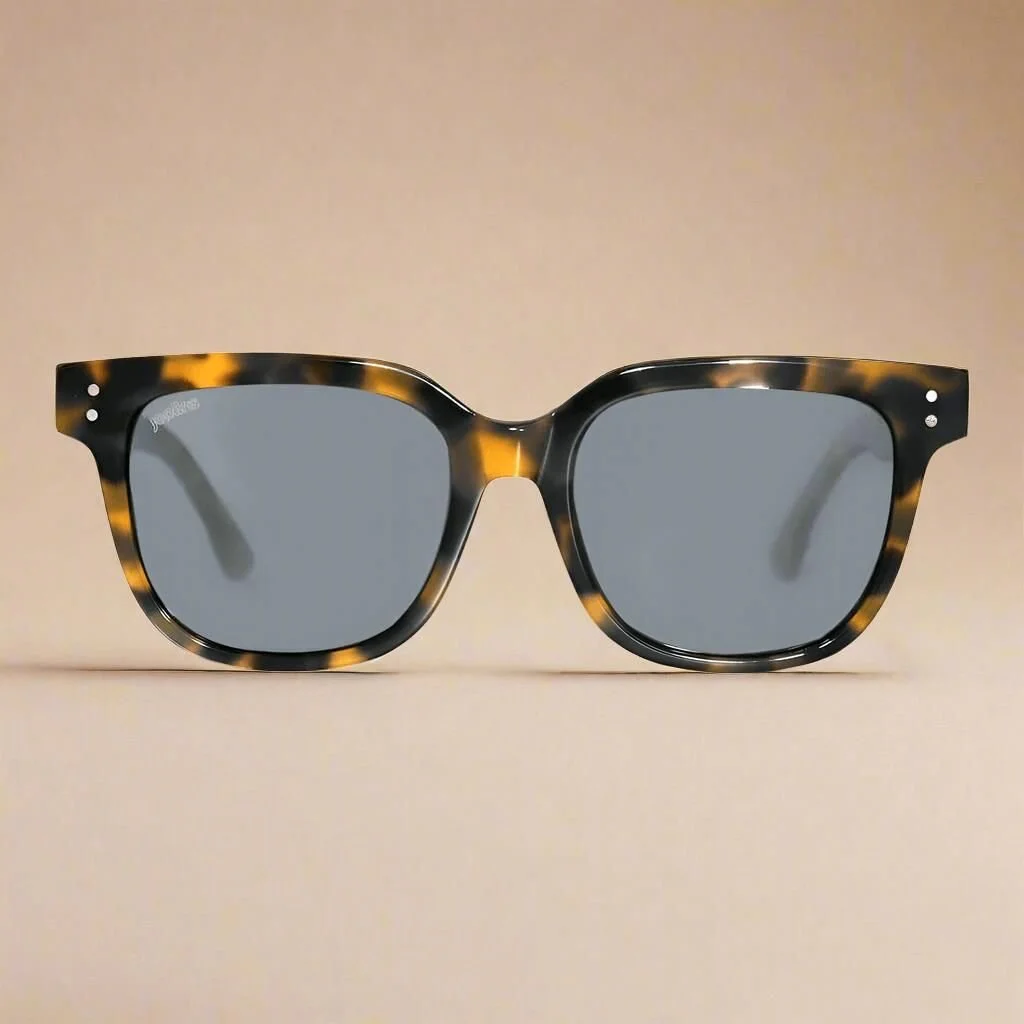 nachhaltige-sonnenbrille-03.jpg