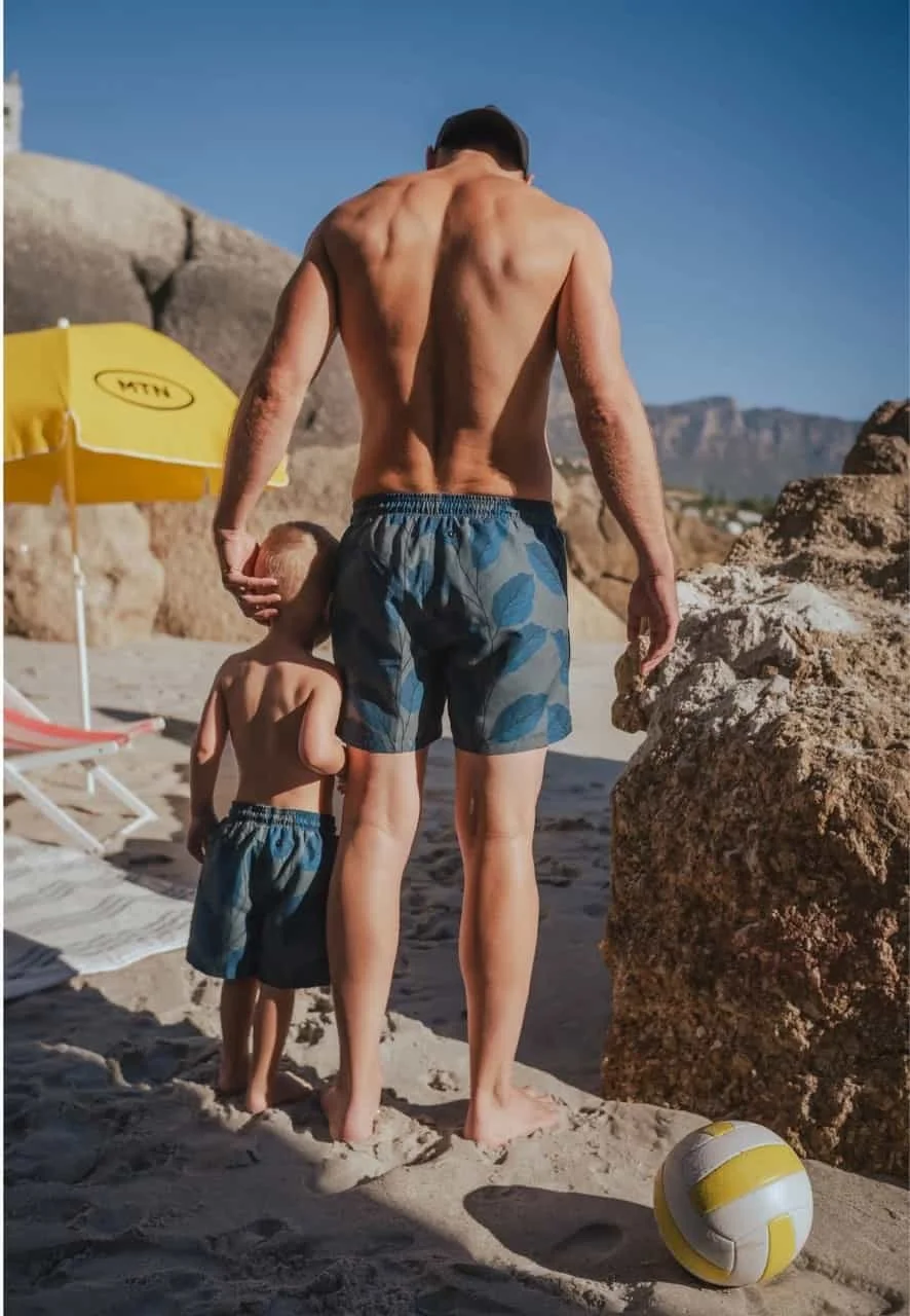 nachhaltige badeshorts herren narwal