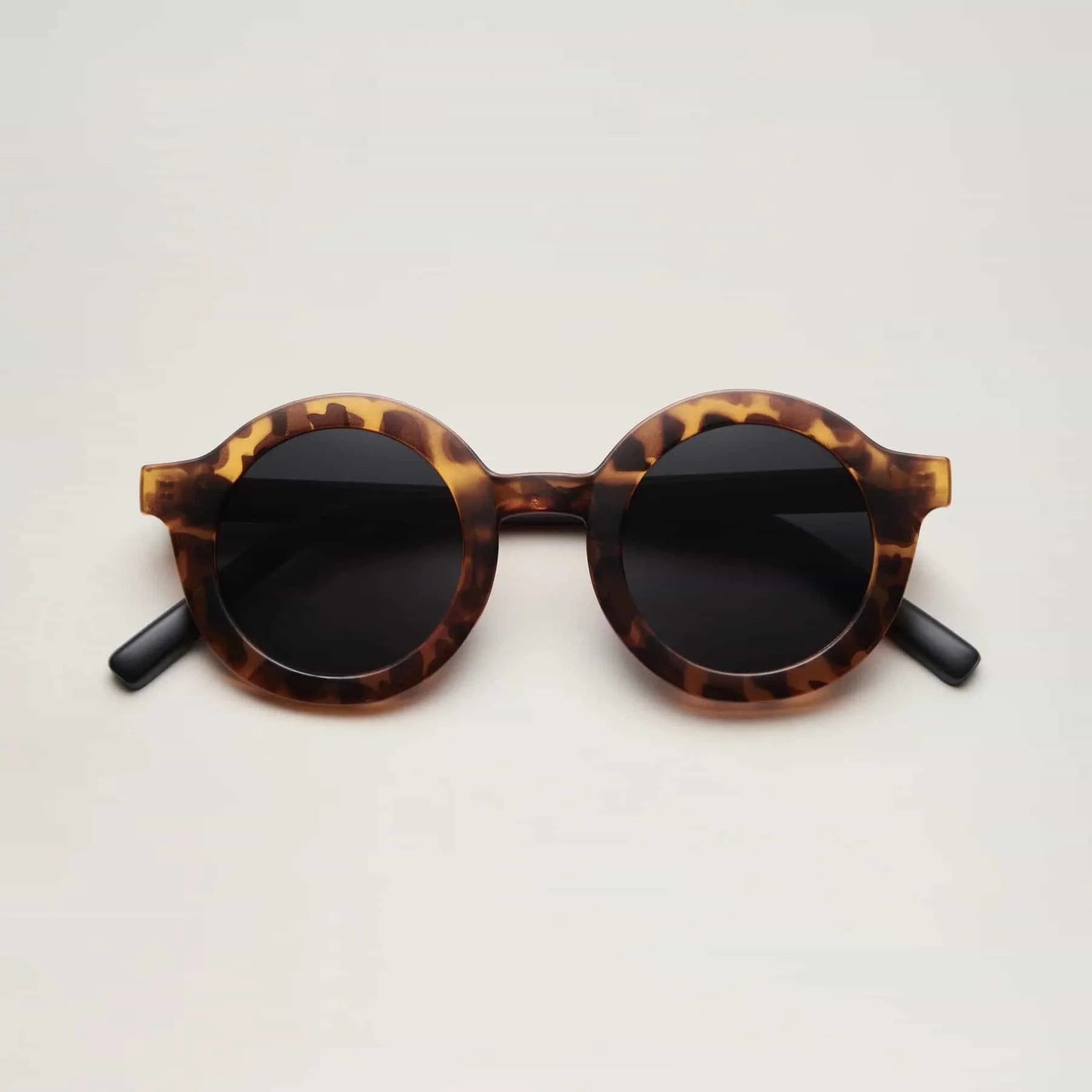 kindersonnenbrille gemustert leopard
