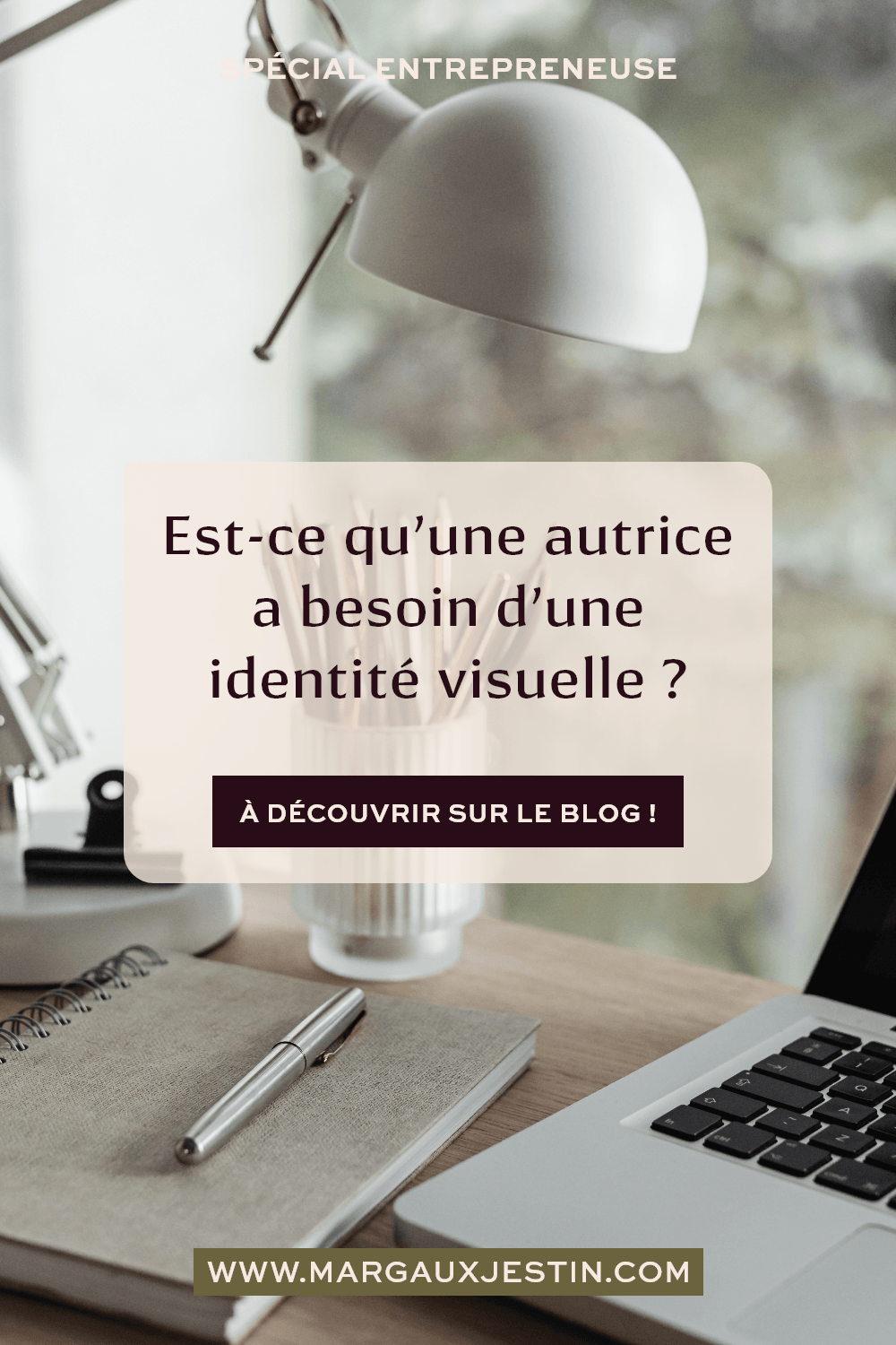 Les autrices ont-elles vraiiiiiment besoin d’une identité visuelle ?