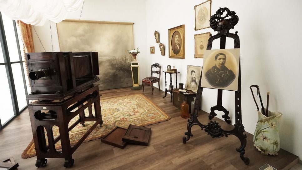 Exposición "Dibujar con luz. La fotografía en Pontevedra en el siglo XIX”