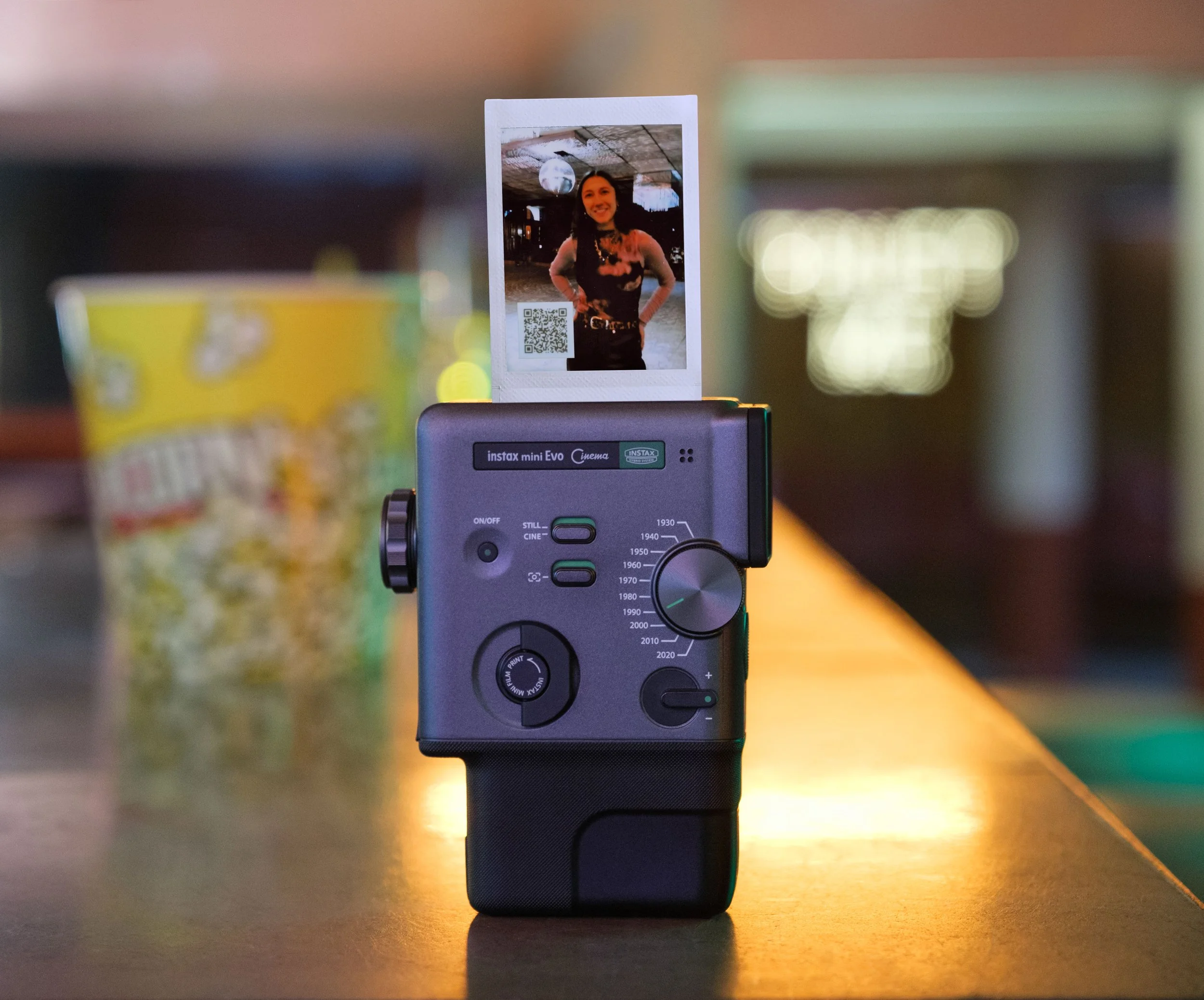 Una presentación con espíritu de cine: así fue el debut de la Instax Mini Evo Cinema en Madrid
