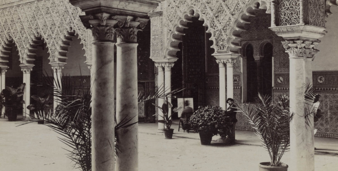 Exposición "El universo del artista ante la cámara”