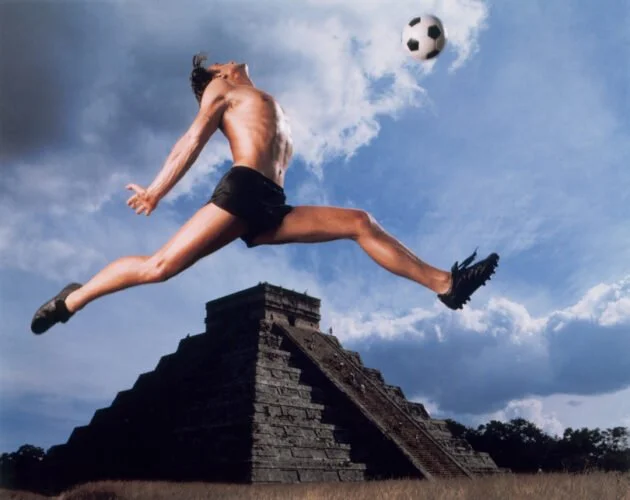 PHE26: Exposición “México 86. El mundo unido por un balón” Annie Leibovitz