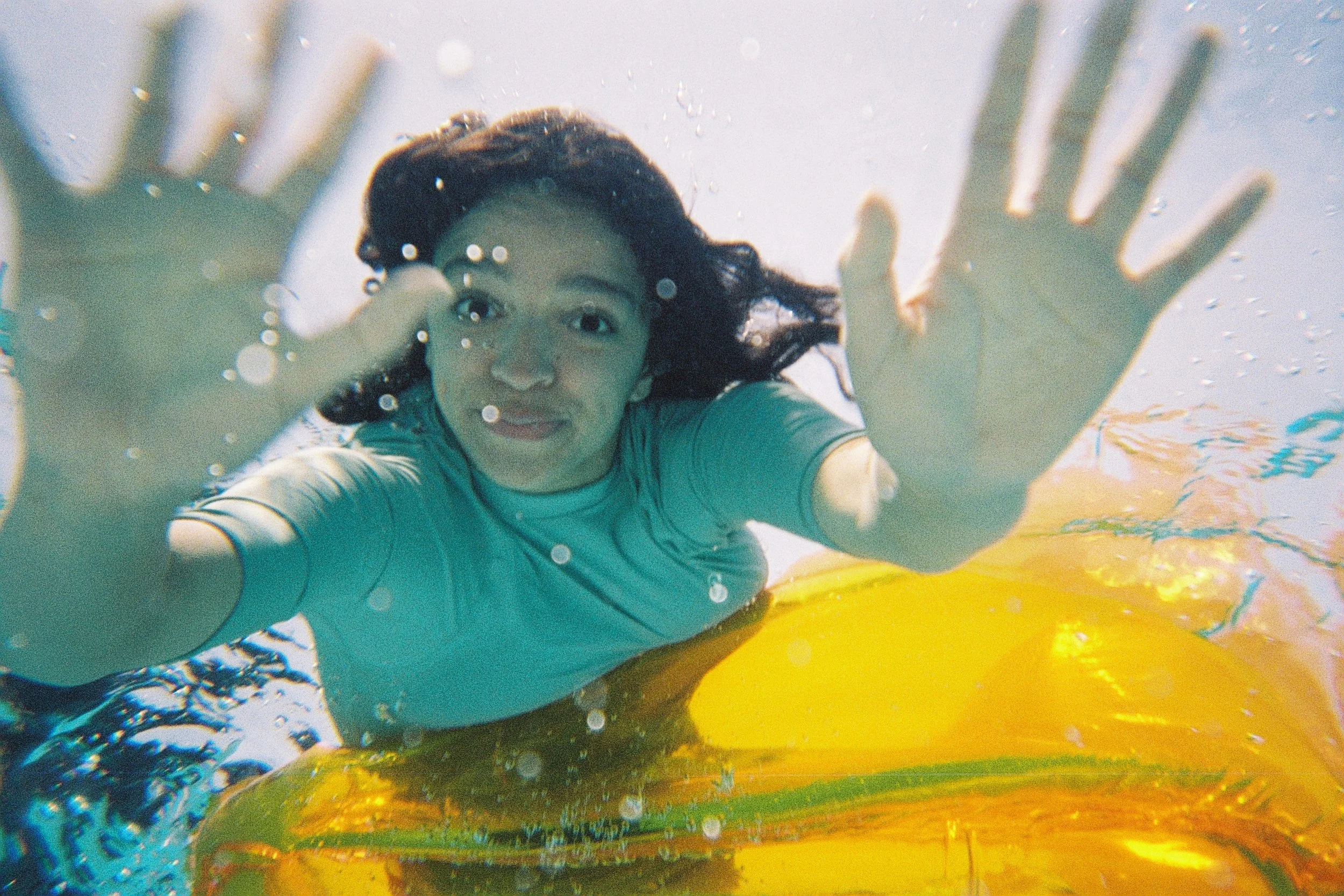 (JPG) QS Sample images_QuickSnap Active_from brand movie_56.jpg
