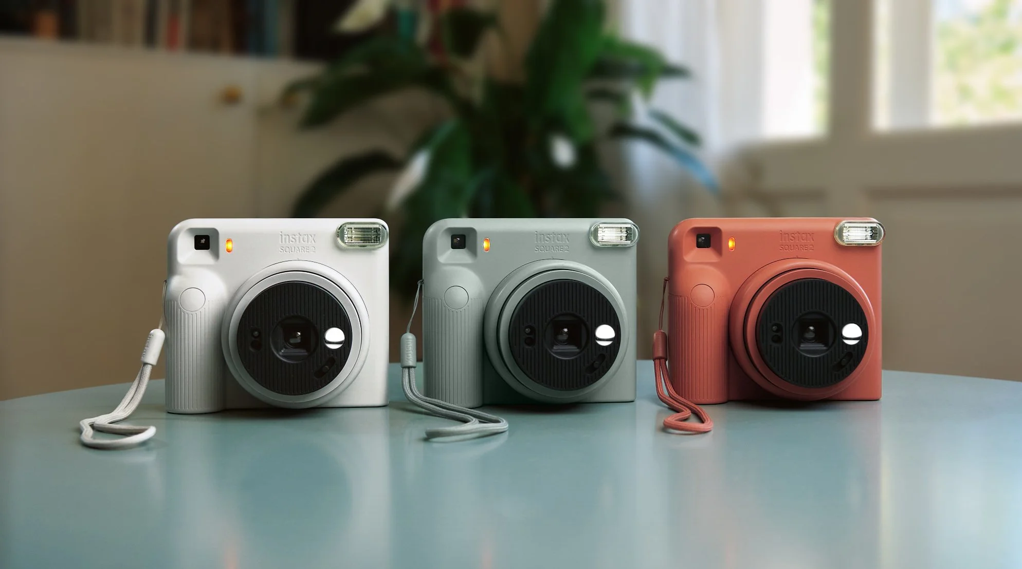 Fujifilm presenta la cámara instantánea Instax Square 2
