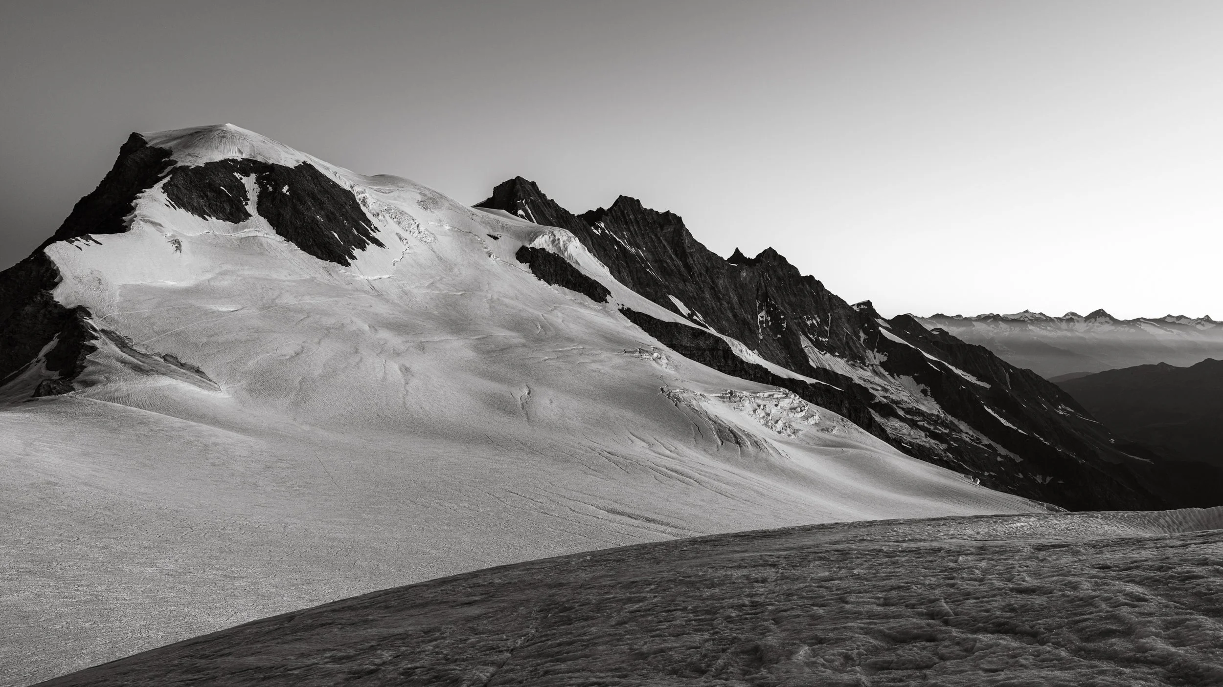 Alphubel and Mischabel from Feechopf B&W