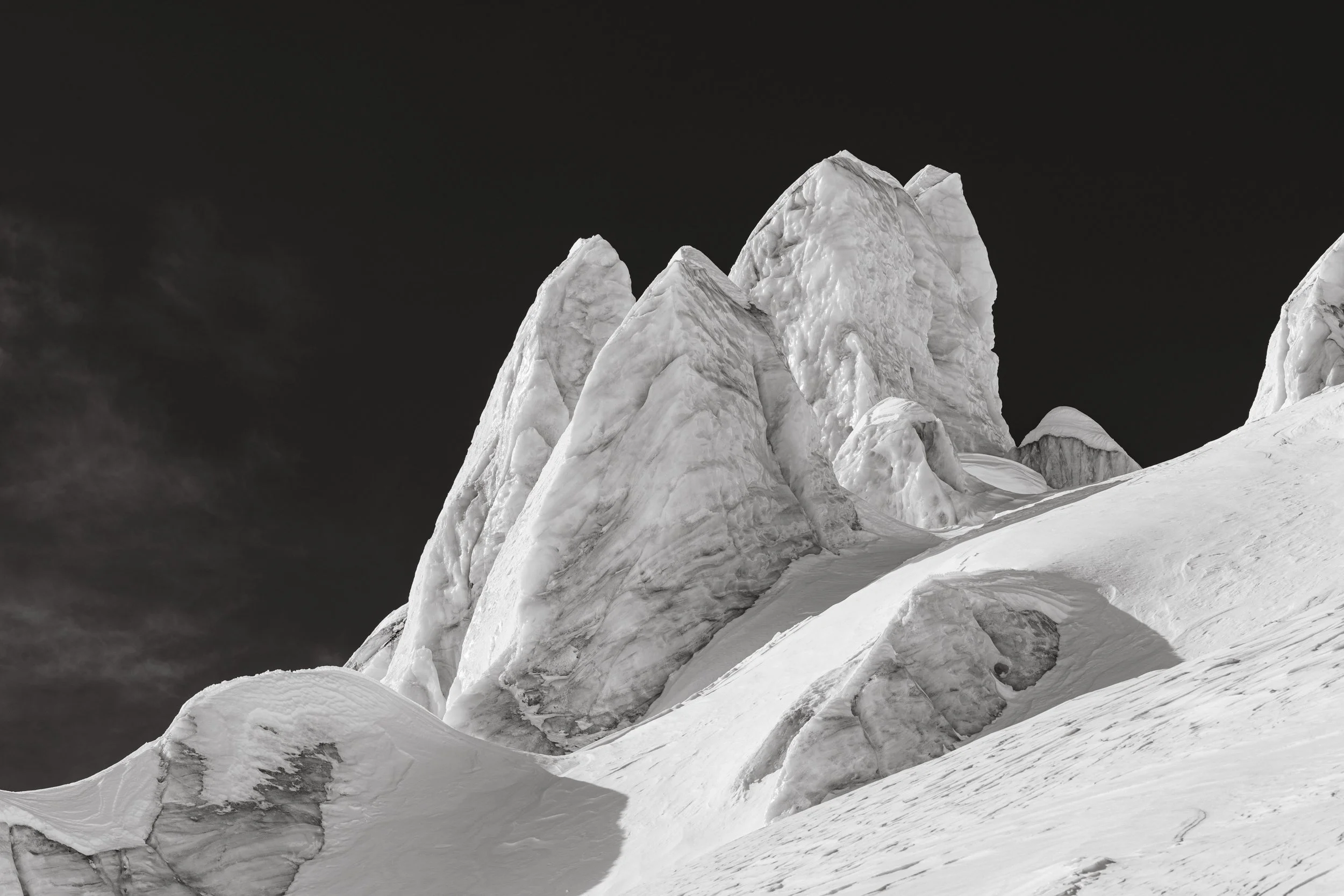 Glacier Cake B&W