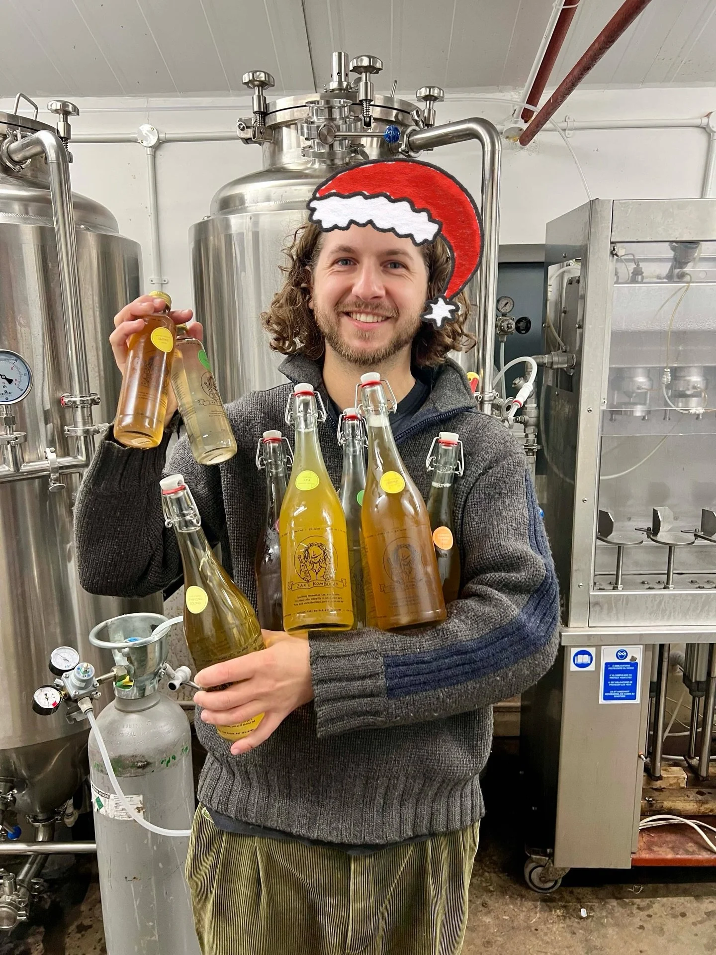How to get your booch in time for Christmas! 🎅🏼
 We&rsquo;re heading into our annual festive pause, but before we lock the brewery doors and tuck into mince pies, we want to make sure no one is left booch-less this Christmas. 🎄✨

Here&rsquo;s what