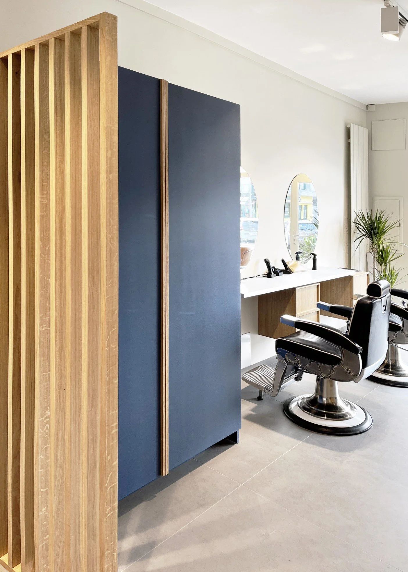 renovation-agencement-interieur-mobilier-bois-sur-mesure-granville-3.jpg