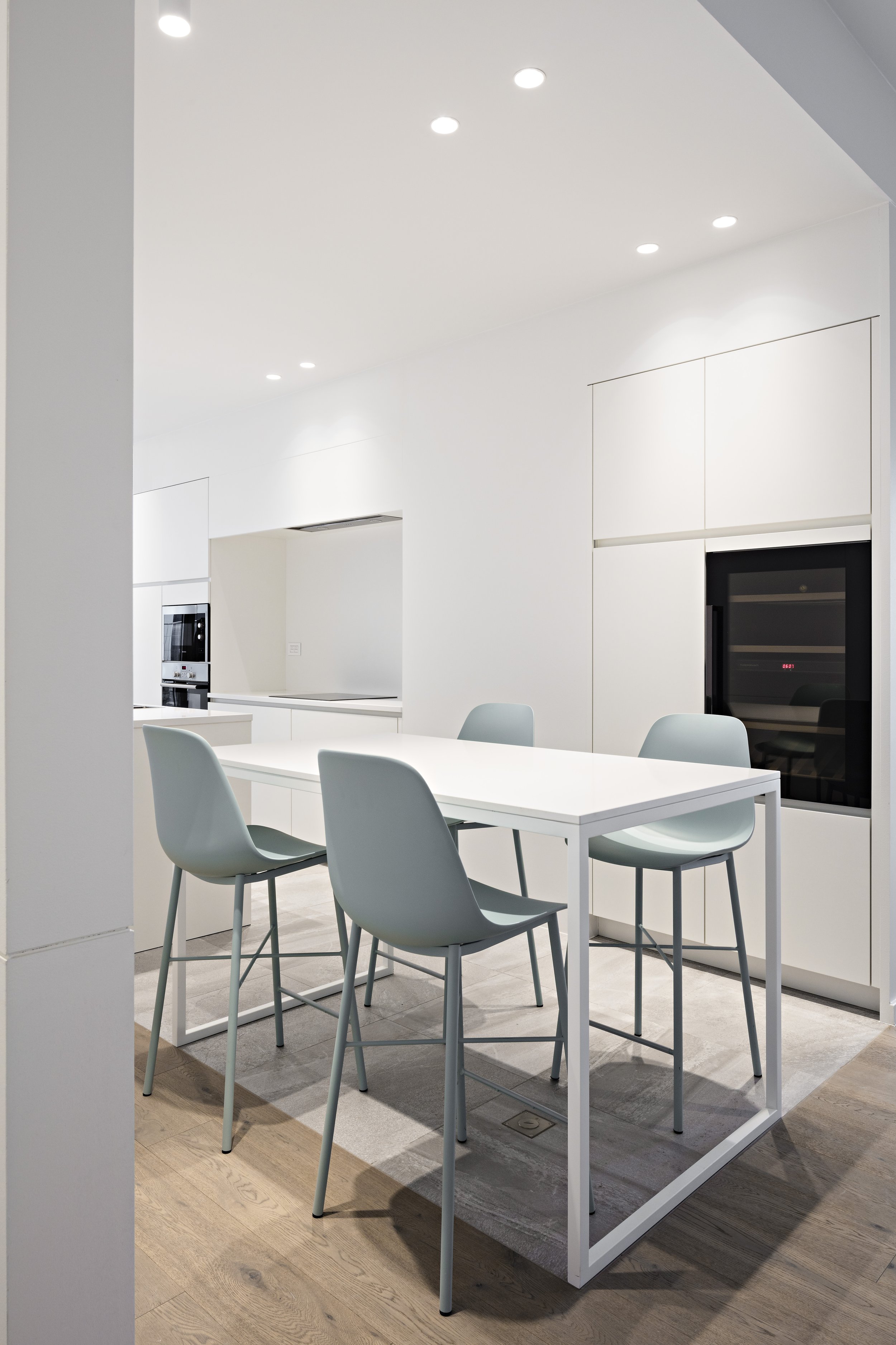 studio-dempsey-interieurarchitect-kantoor-inrichting-oostende-trybou-hedendaags (9).jpg