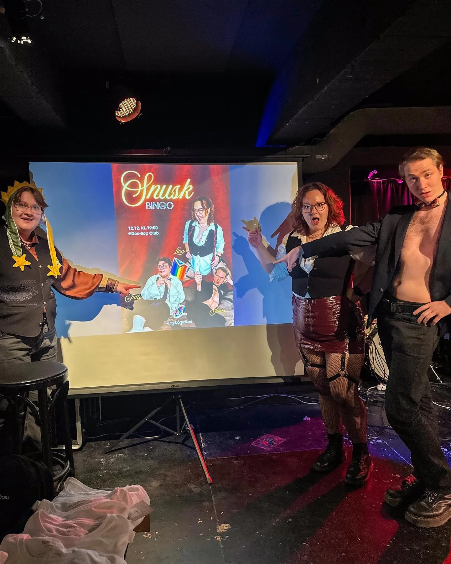 Tusen tack till alla som kom p&aring; v&aring;rt Snuskbingo i fredags! 

S&auml;rskilt tack till @finlandssvenskaqueerpodden &amp; Jonis, @thedoobopclub och @unnadeluxe f&ouml;r vinsterna🫶🌈