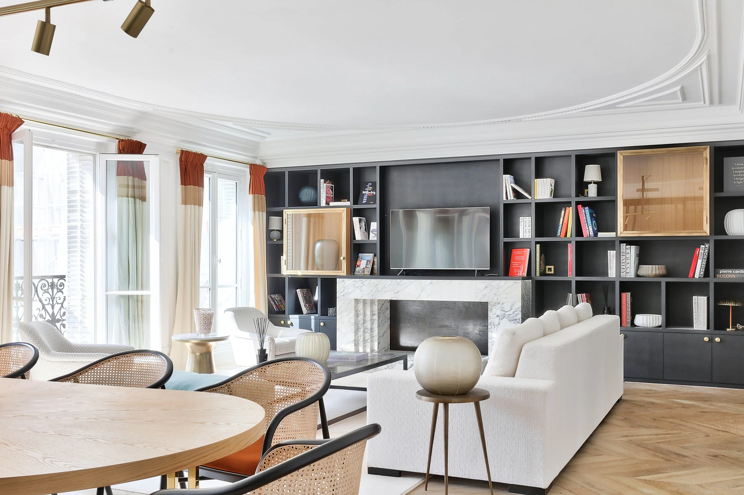 4. salon (2).jpg