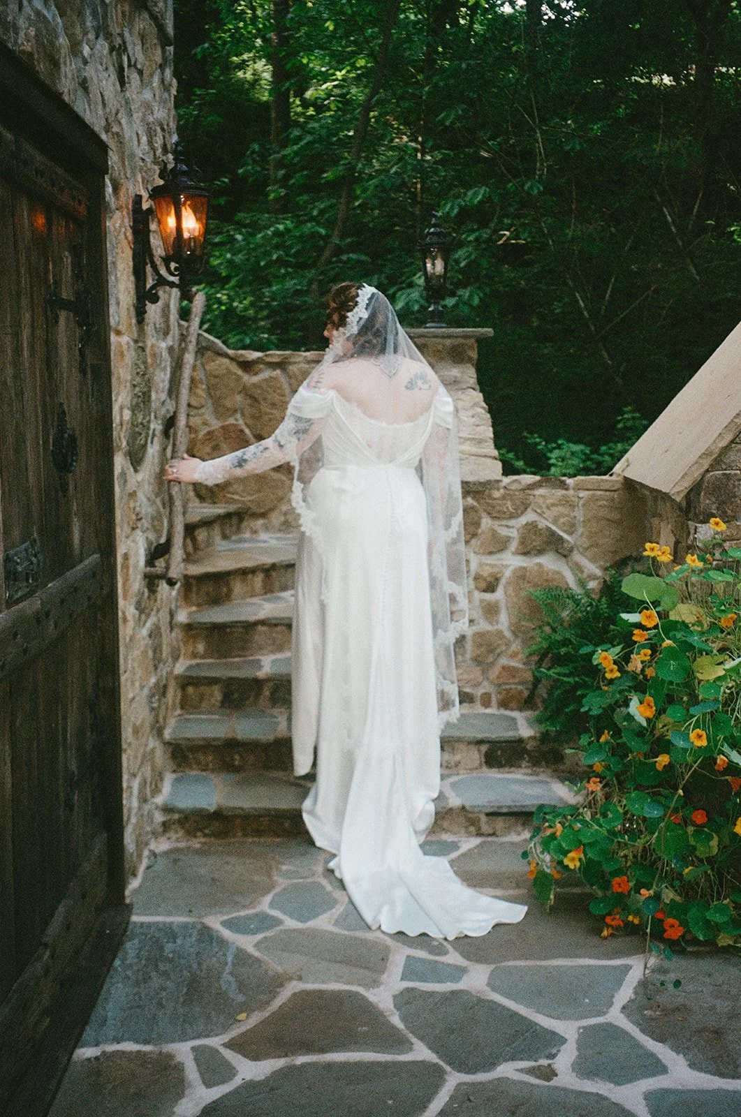 LoganElizabethPhotographyfilm-12.jpg