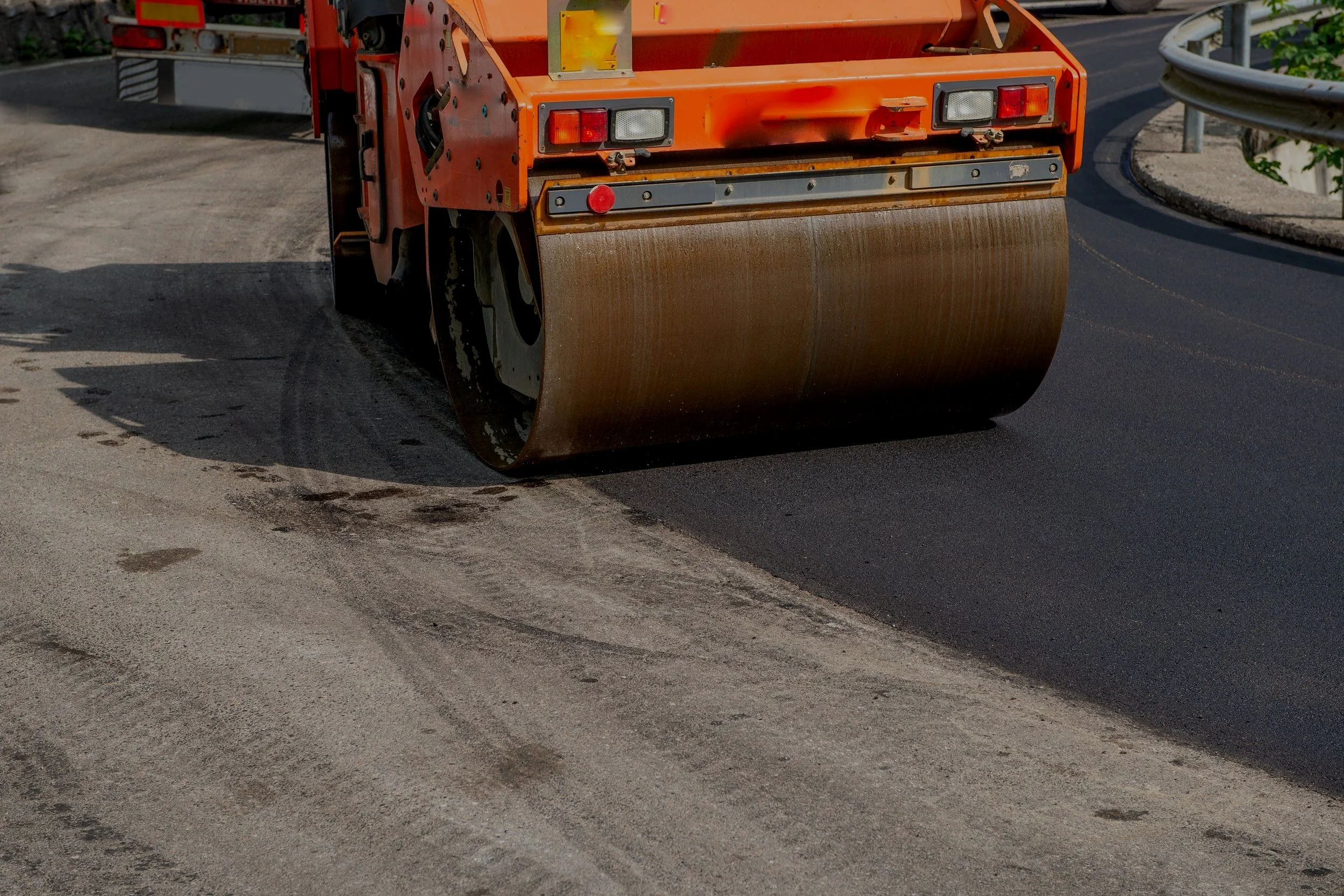 reconstruction-road-surface-with-new-asphalt.jpg