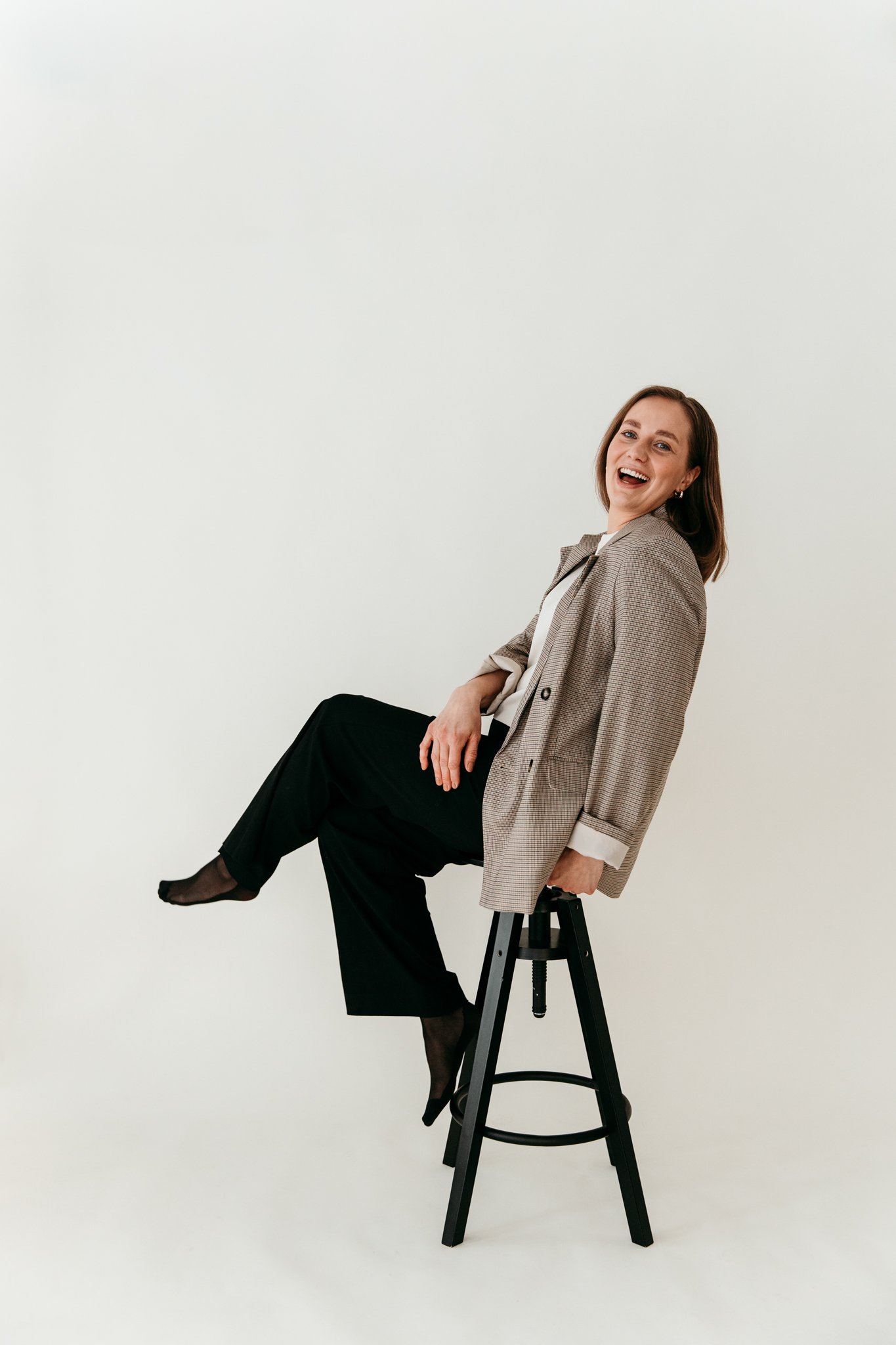 lauramaunuphotography-8539.jpg