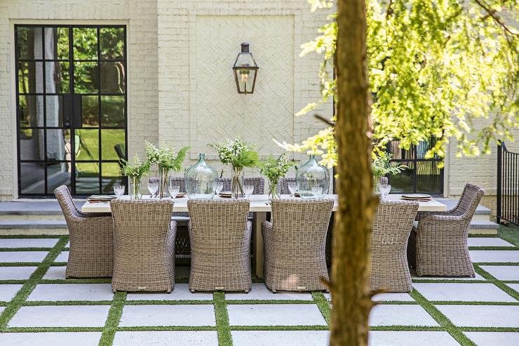 Extend Your Home's Living Space with a Beautiful Patio: Inspiration and Ideas