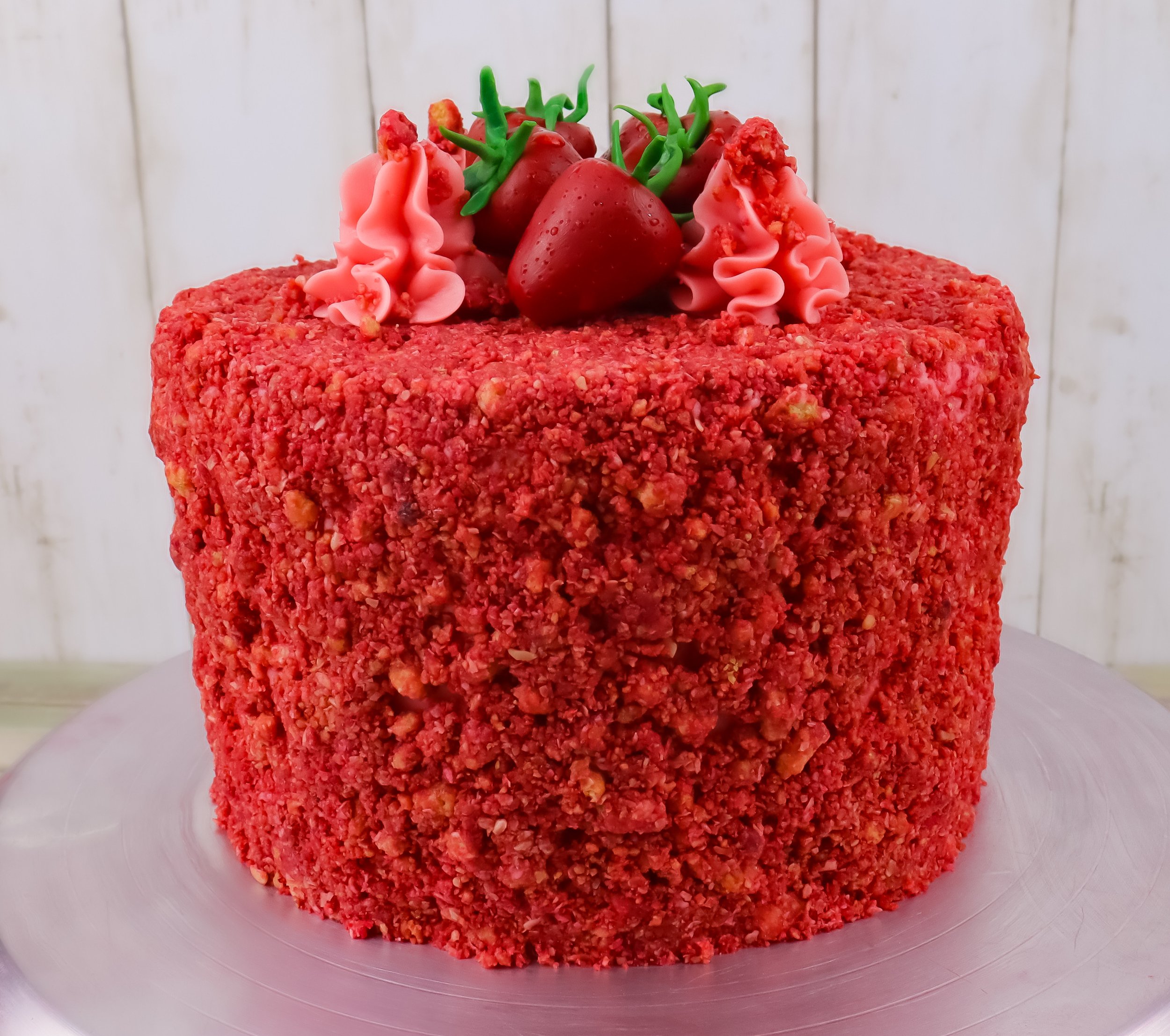 Strawberry Crunch Cake Recipe