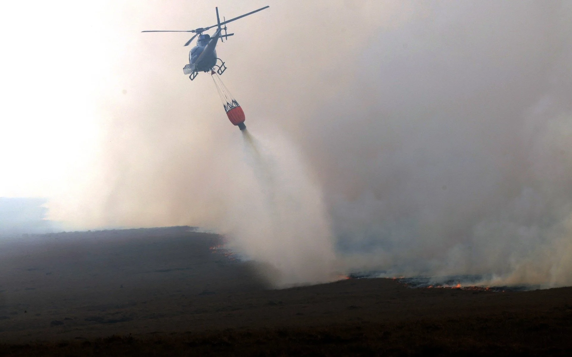 Wildfire Shuts Peak District’s Snake Pass