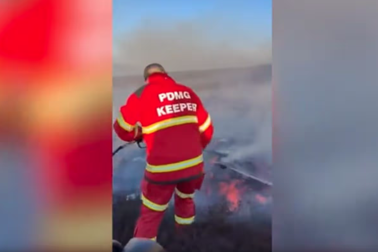 Snake Pass Fire Latest as Thick Smoke Billows From Huge Moorland Blaze