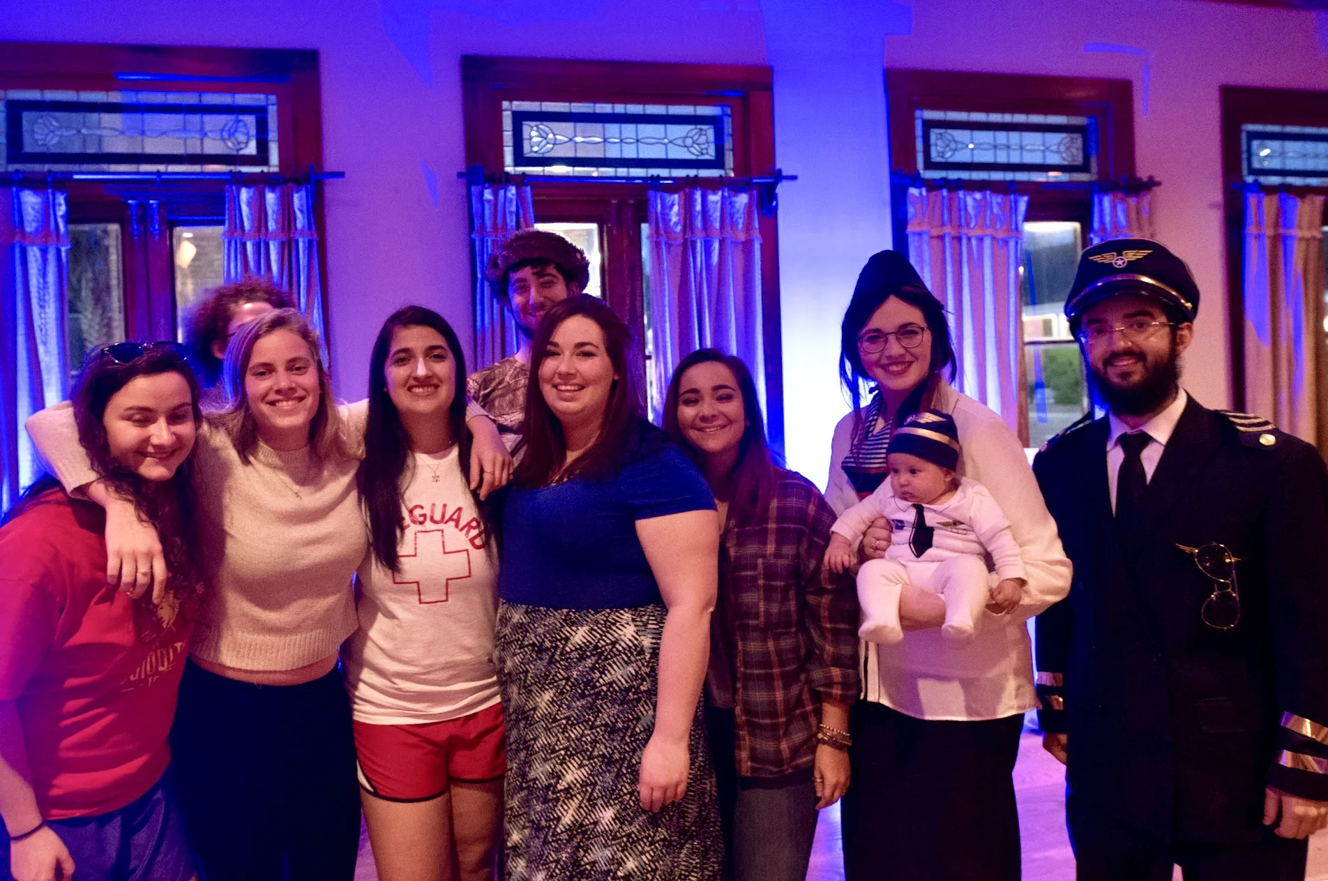   Chabad on Campus   Serving the Jewish students @ UWF   Connect today  