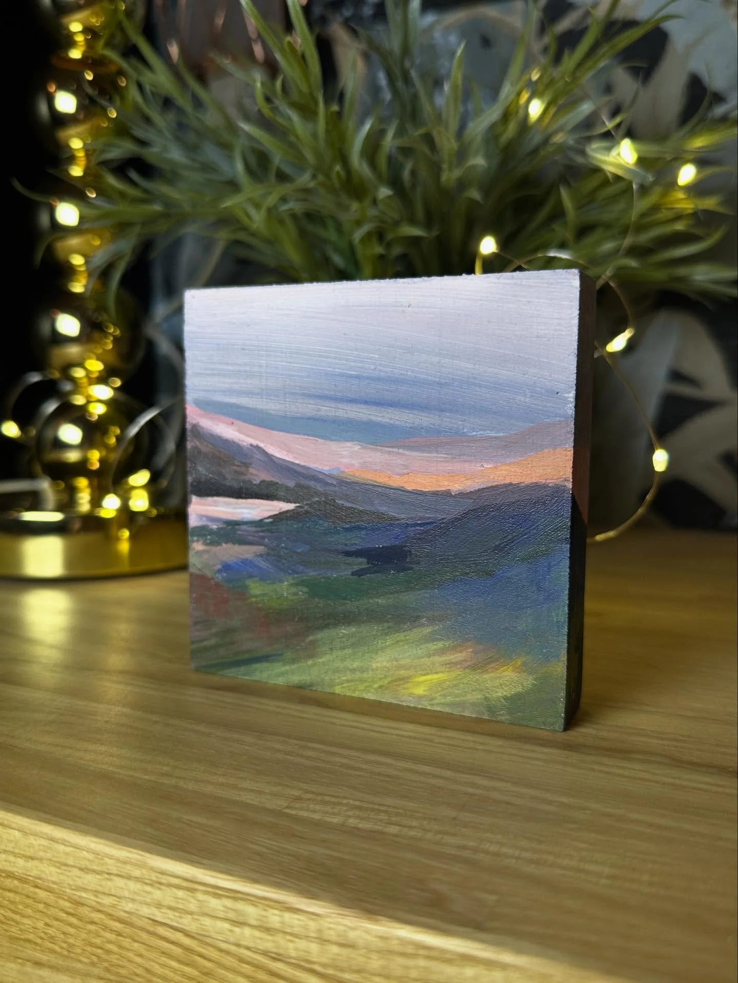 Little, colourful, chunks of art to have around your home. 
Now available, links in bio

#artforyourhome #landscapepaintings #colourfullandscapes #giftideas #christmasshopping