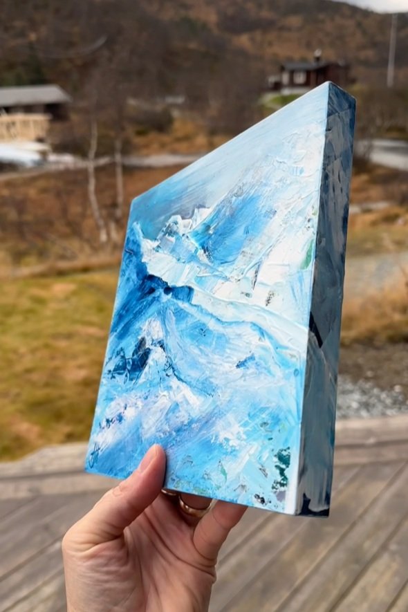 snowcapped+edges+1.jpg