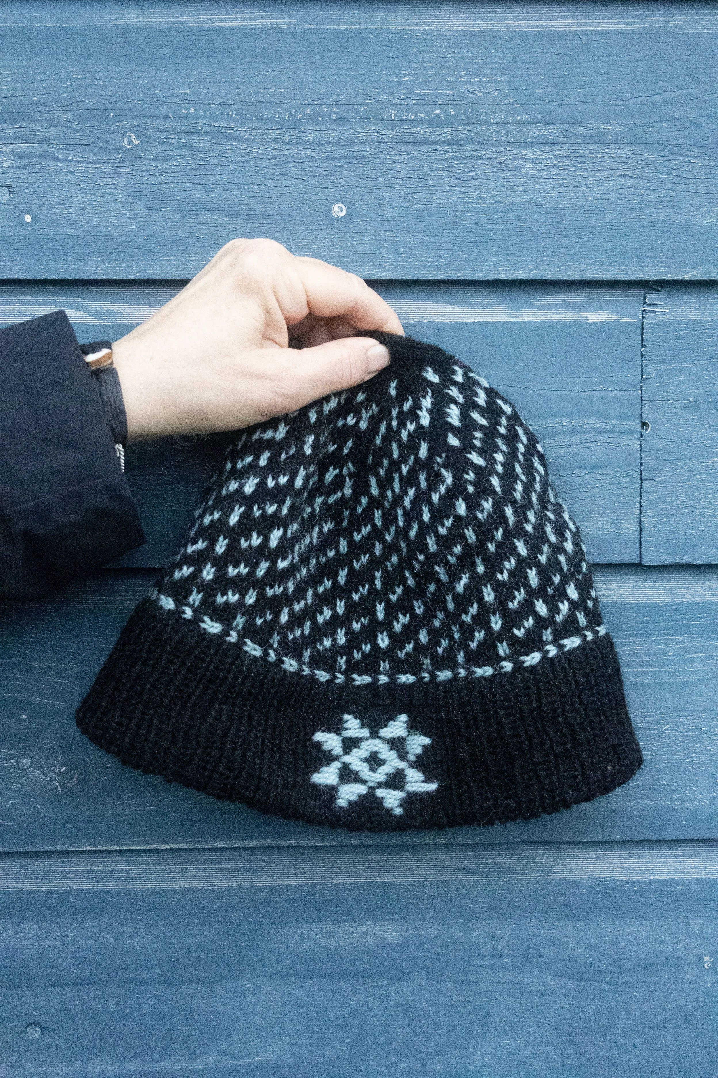 Nordkyn-hat-pattern-Norway-5-Aleks-Byrd-Designs-web.jpg