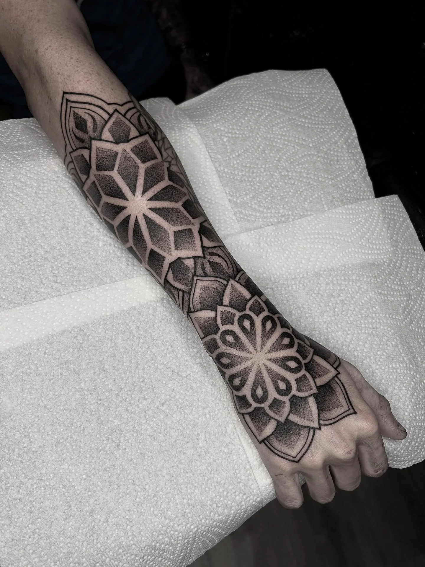 Mandala sleeve started for Lewis!! More to be added this week 😁 
Message me to book in!
✨Blackwork/ornamental/dotwork tattoos✨ 
#belfast #belfasttattoo #belfasttattoos