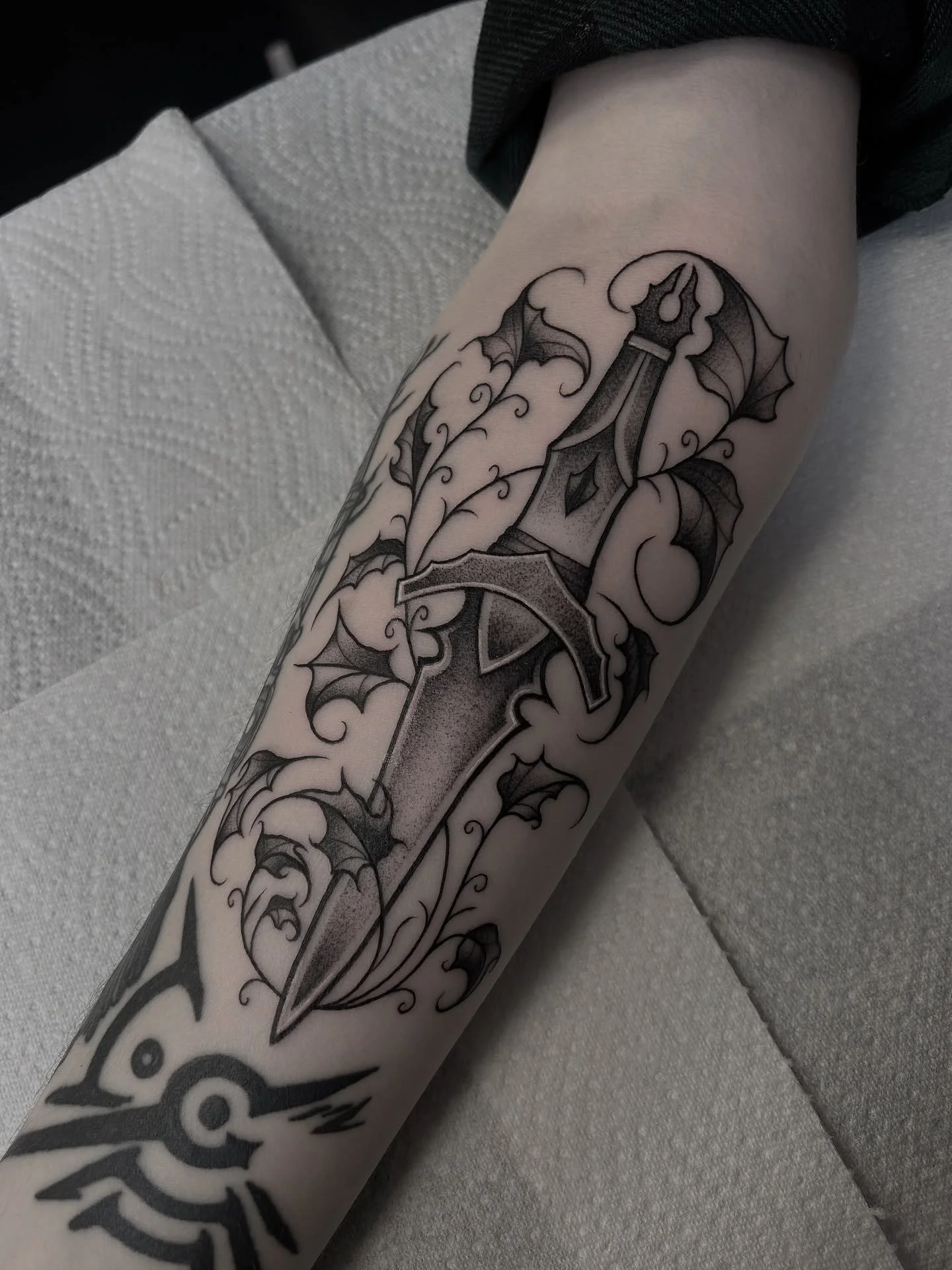 Ivy dagger for Lewis, thanks! 
Message me to book in!
✨Blackwork/ornamental/dotwork tattoos✨ 
#belfast #belfasttattoo #belfasttattoos