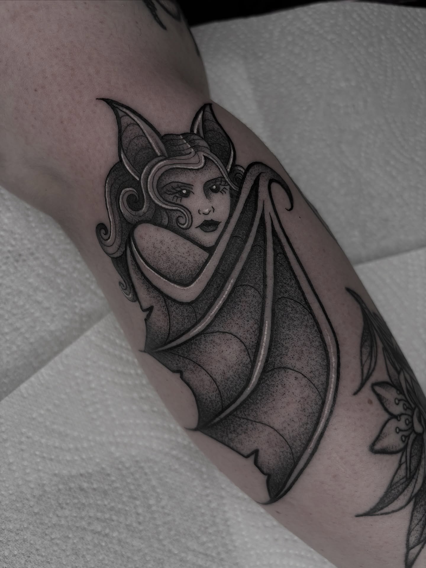 Lady bat for @makeupbyailish1 , thanks so much I couldn&rsquo;t think of a better tattoo to start off my 2026 🦇🖤

Message me to book in!
✨Blackwork/ornamental/dotwork tattoos✨ 

#belfast #belfasttattoo #belfasttattoos