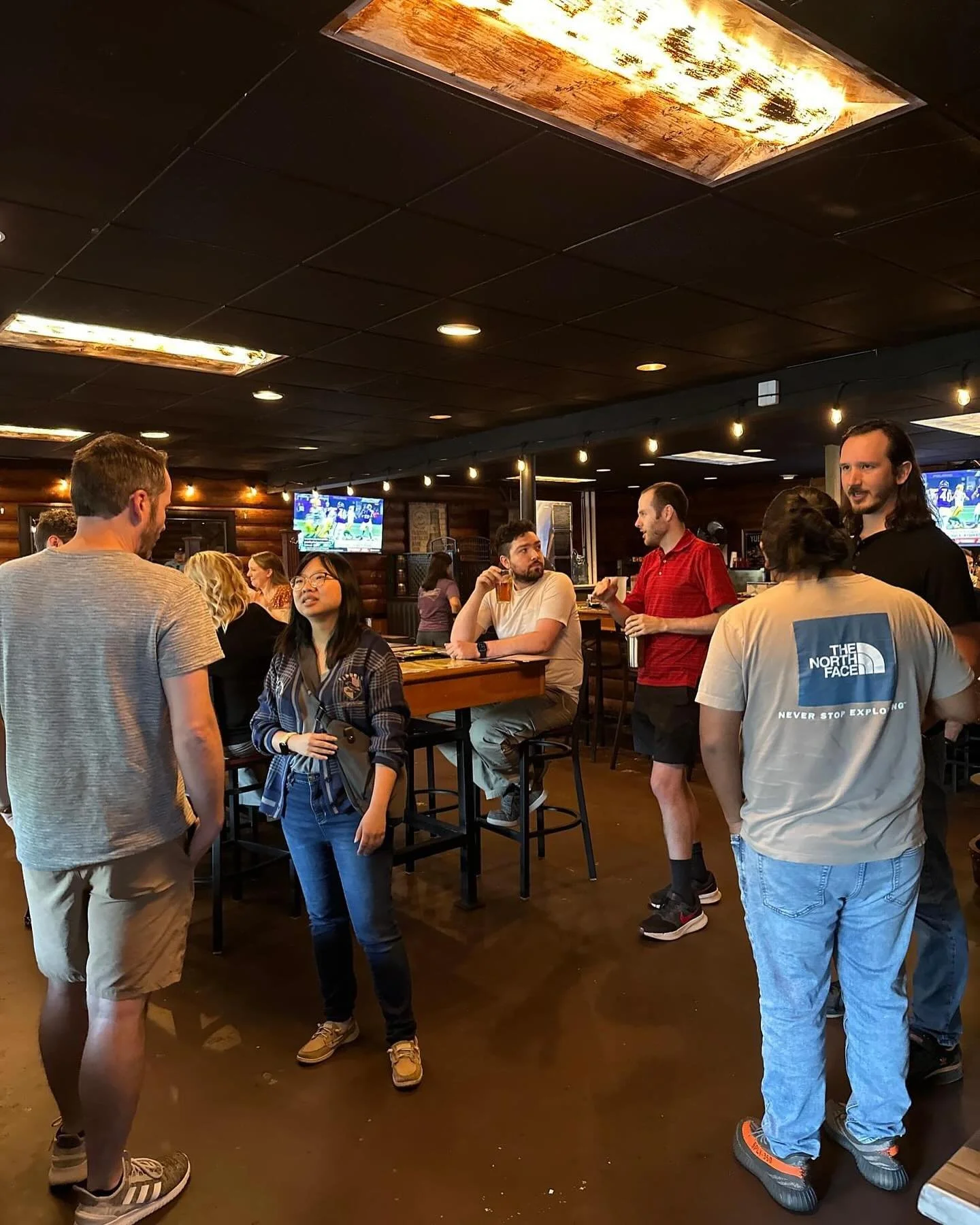 Thank you @copperpennylakehickory for hosting us and @hickoryyoungprofessionals for our joint evening social last Thursday! We thoroughly enjoyed the food and the atmosphere, and can&rsquo;t wait to return ☺️ Thankyou to everyone who came out!
We&rsq
