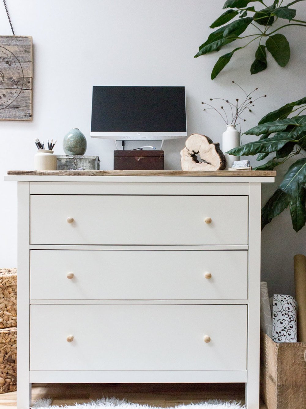 Double Desk IKEA Hacks That Will Boost Your Productivity - The