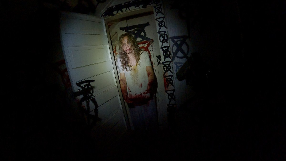 Bodycam plunges viewers into unrelenting tension [A Horrorology of… Podcast]