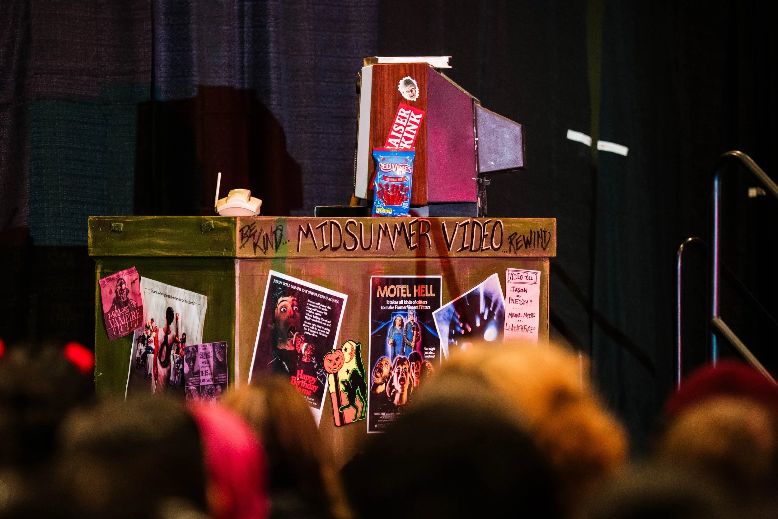 Chaos, costumes, and crazy horror fans took over Midsummer Scream 2026!