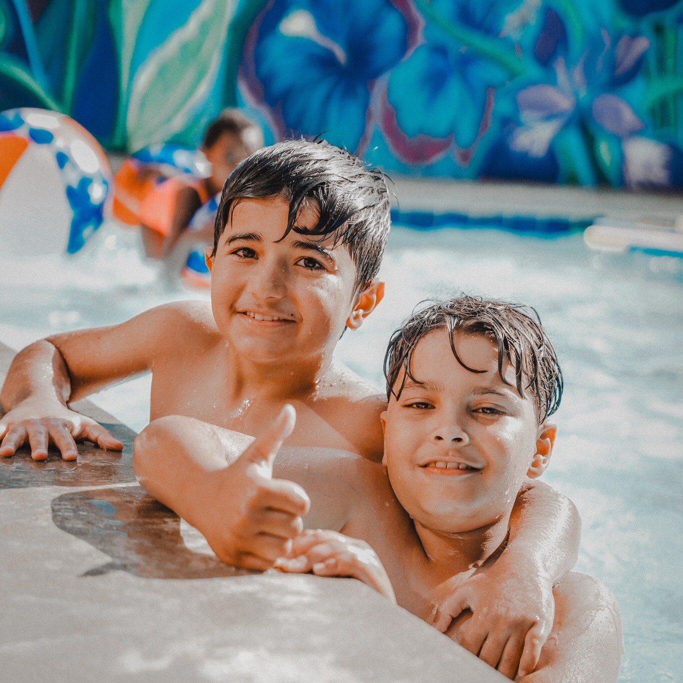 Fun in the Sun! 💙

Last Friday, 62 community members joined together at Thrive's pool to enjoy the water and share some food. What a beautiful summery Friday afternoon! Thanks to @ksps_pbs , @valleyreallife, and @poolworldinc for helping us host the