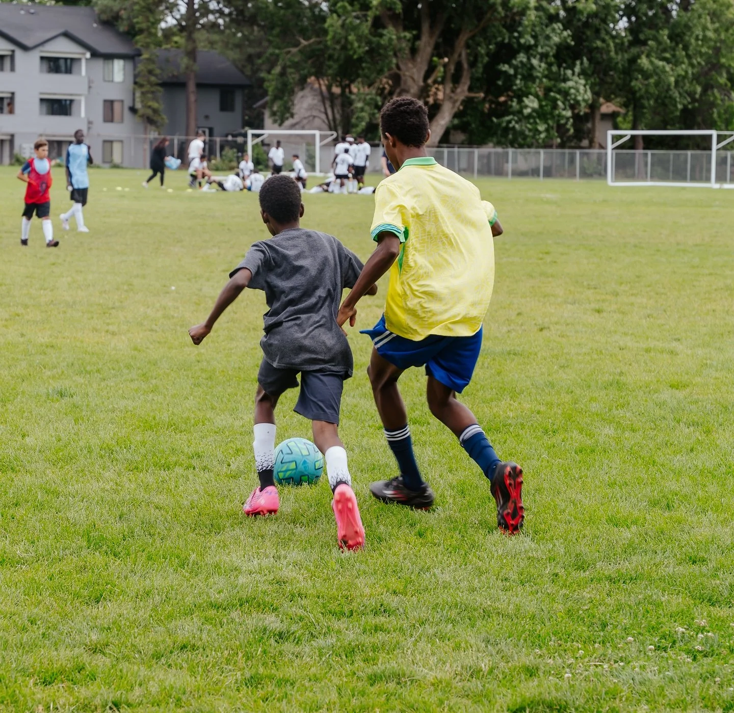 A huge thank you to @foundry10 for their generous support of Thrive International&rsquo;s June Soccer Camp! 🌟 Because of your partnership, refugee youth had the chance to learn, grow, and connect through this beautiful game. Your support truly makes