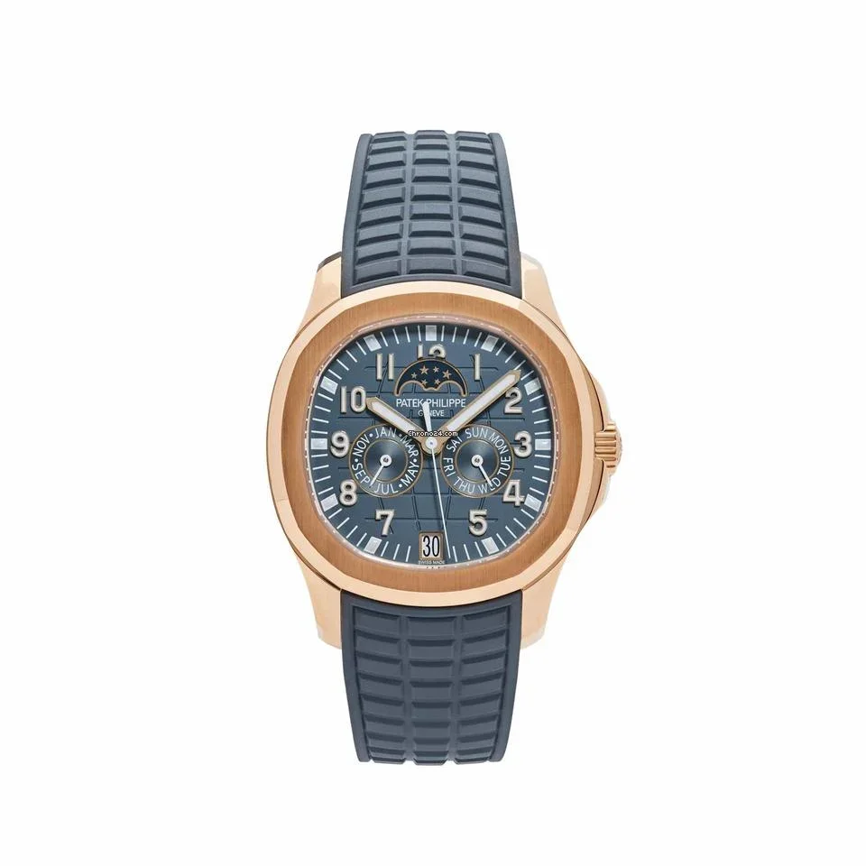 Patek Philippe Aquanaut Calendar in Rose Gold .webp