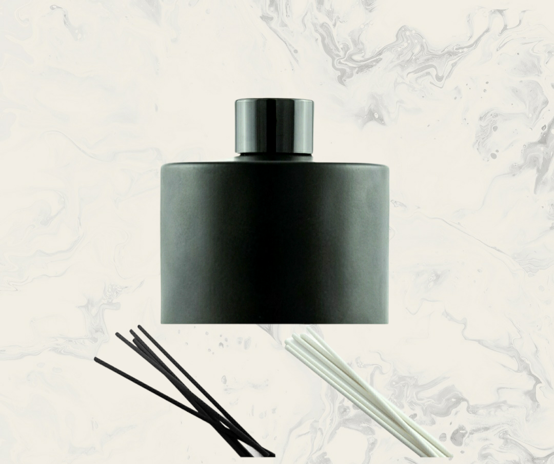 Reed Diffuser and Reeds.png