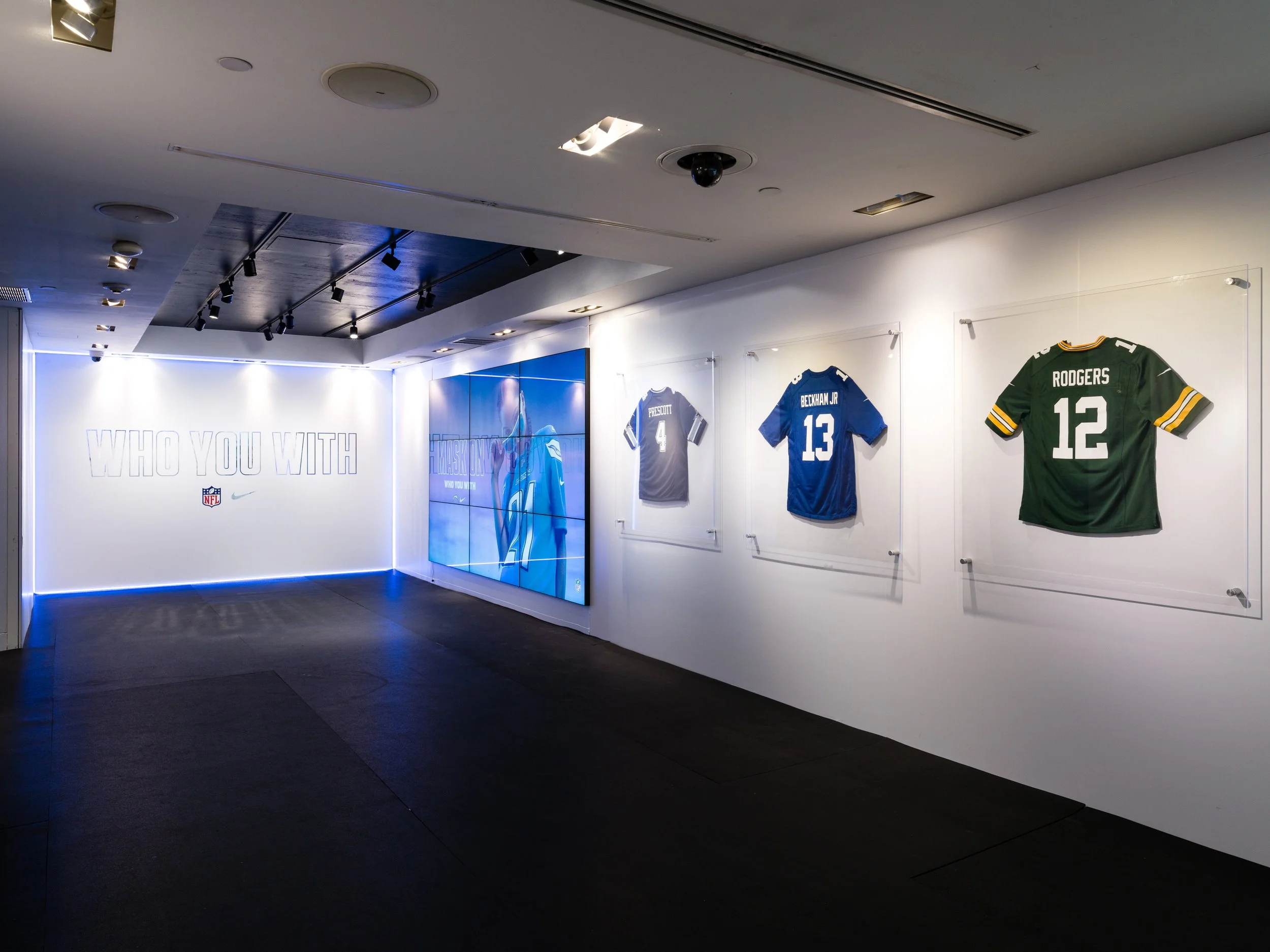 FA17_BackToFootball_NA_RXD_04.jpg