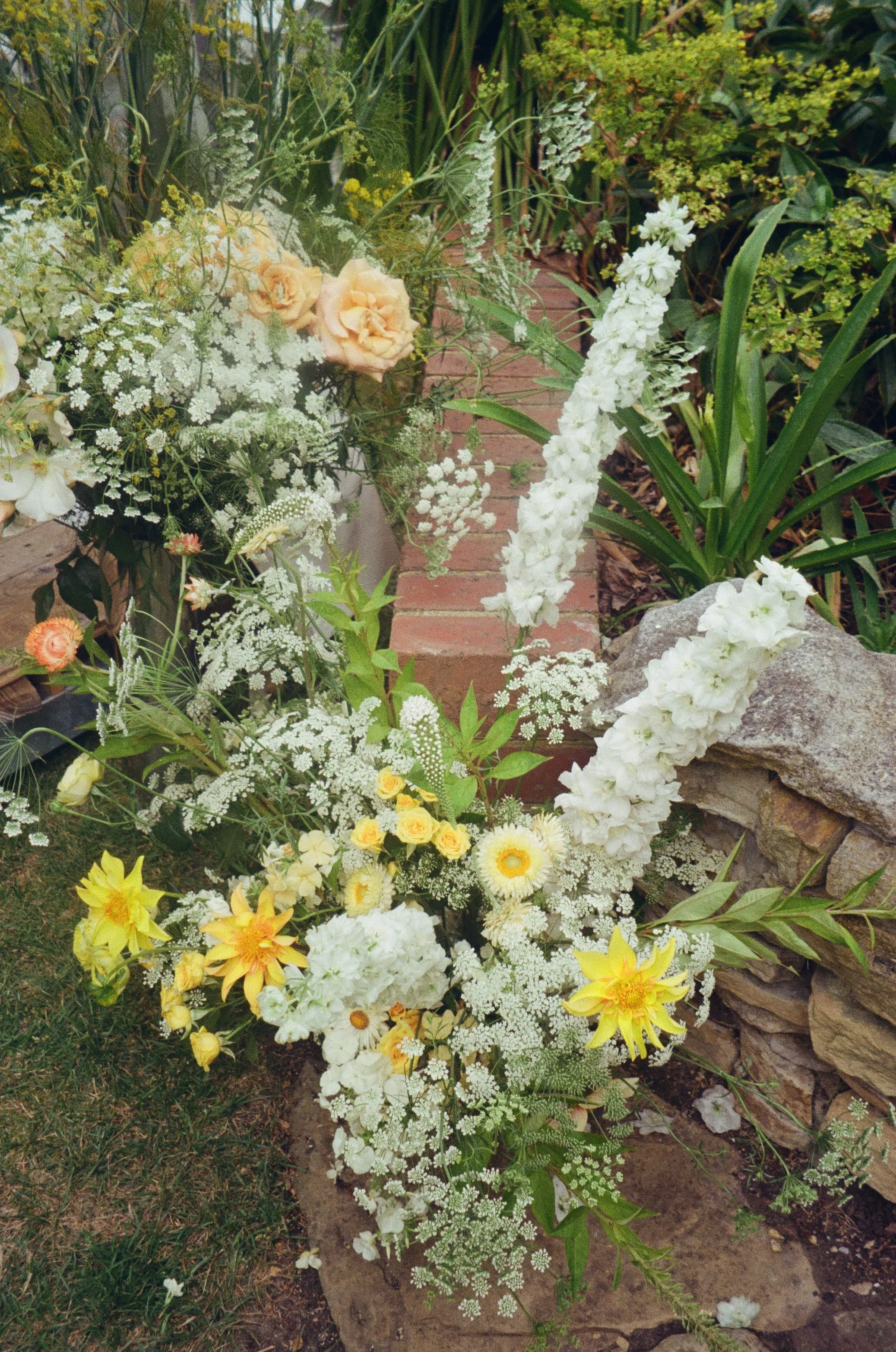 flowers from @thisnaturalworld_ .96.JPG