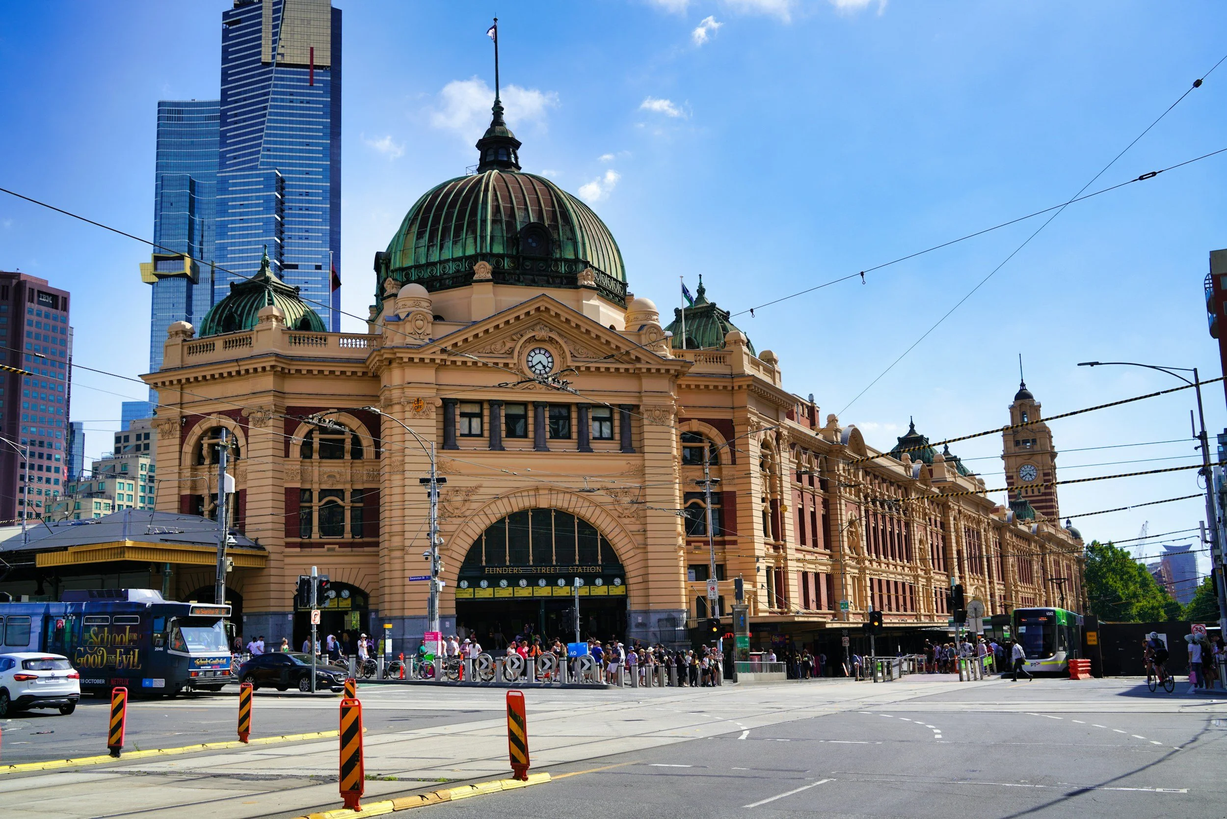 flinders street station melbourne